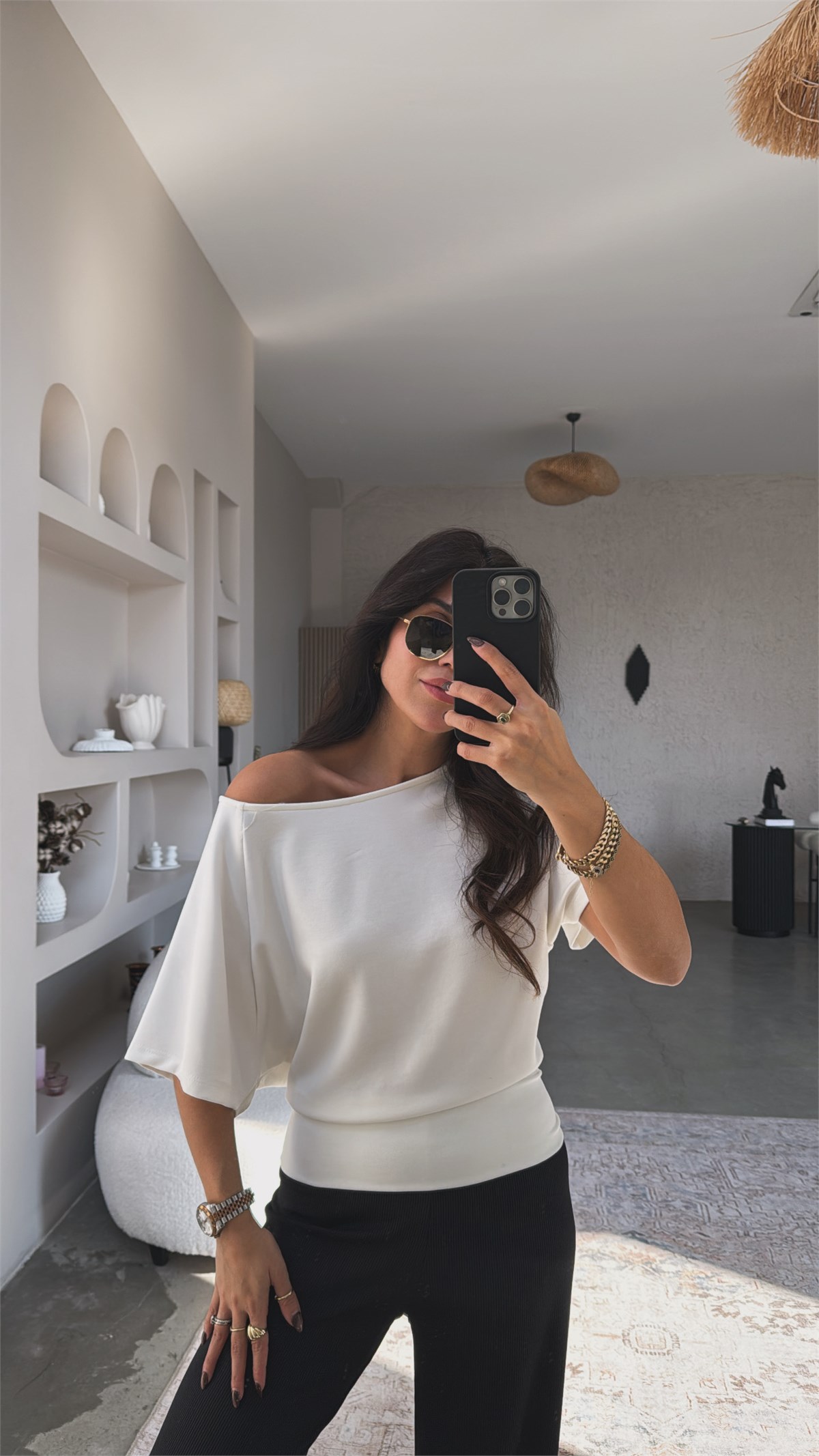 Ekru Omzu Açık Kısa Kollu Modal Bluz
