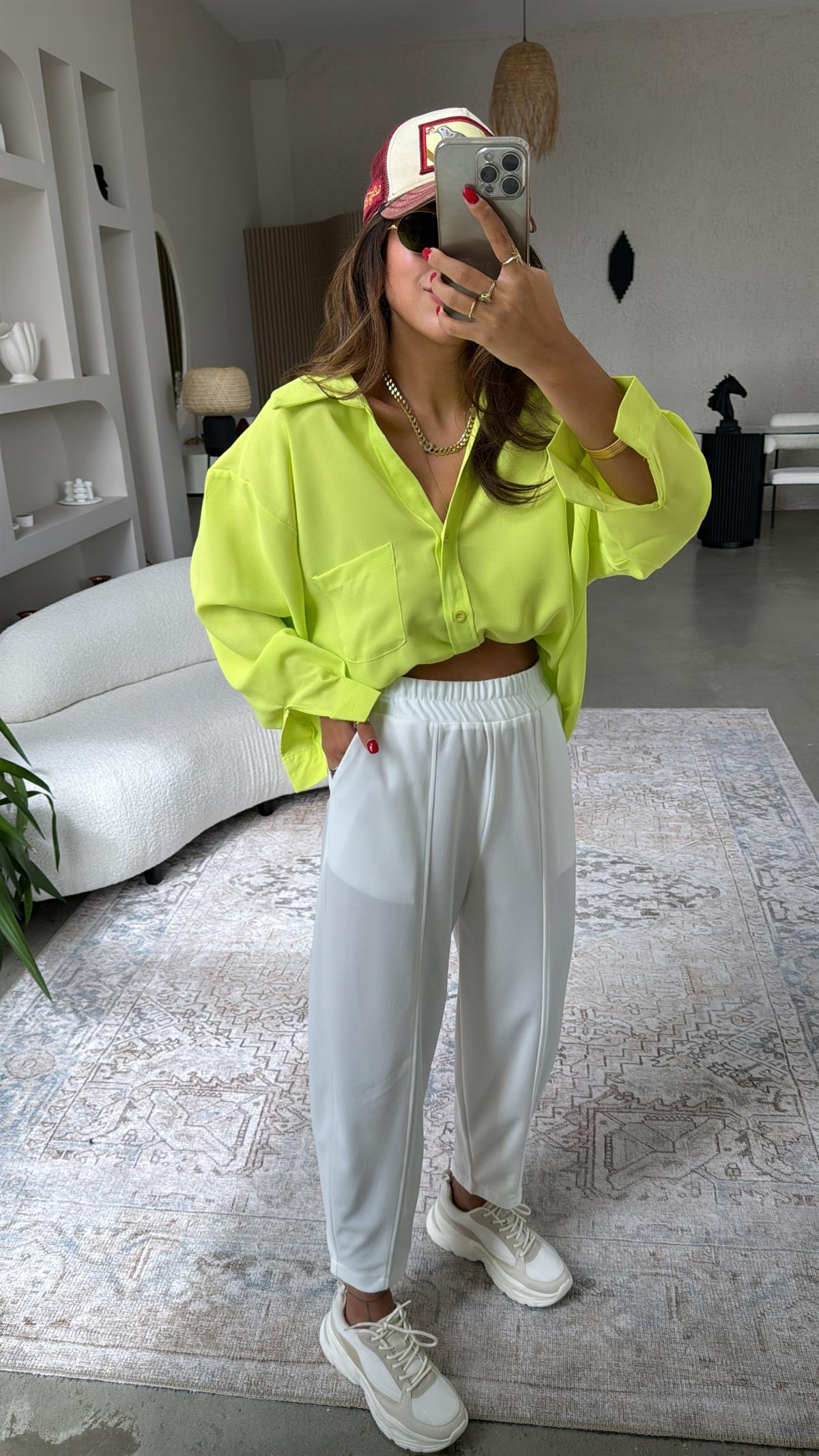 Ekru Önden Dikişli Pantolon