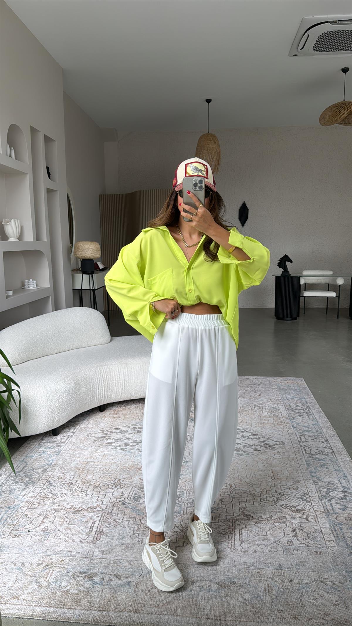 Ekru Önden Dikişli Pantolon