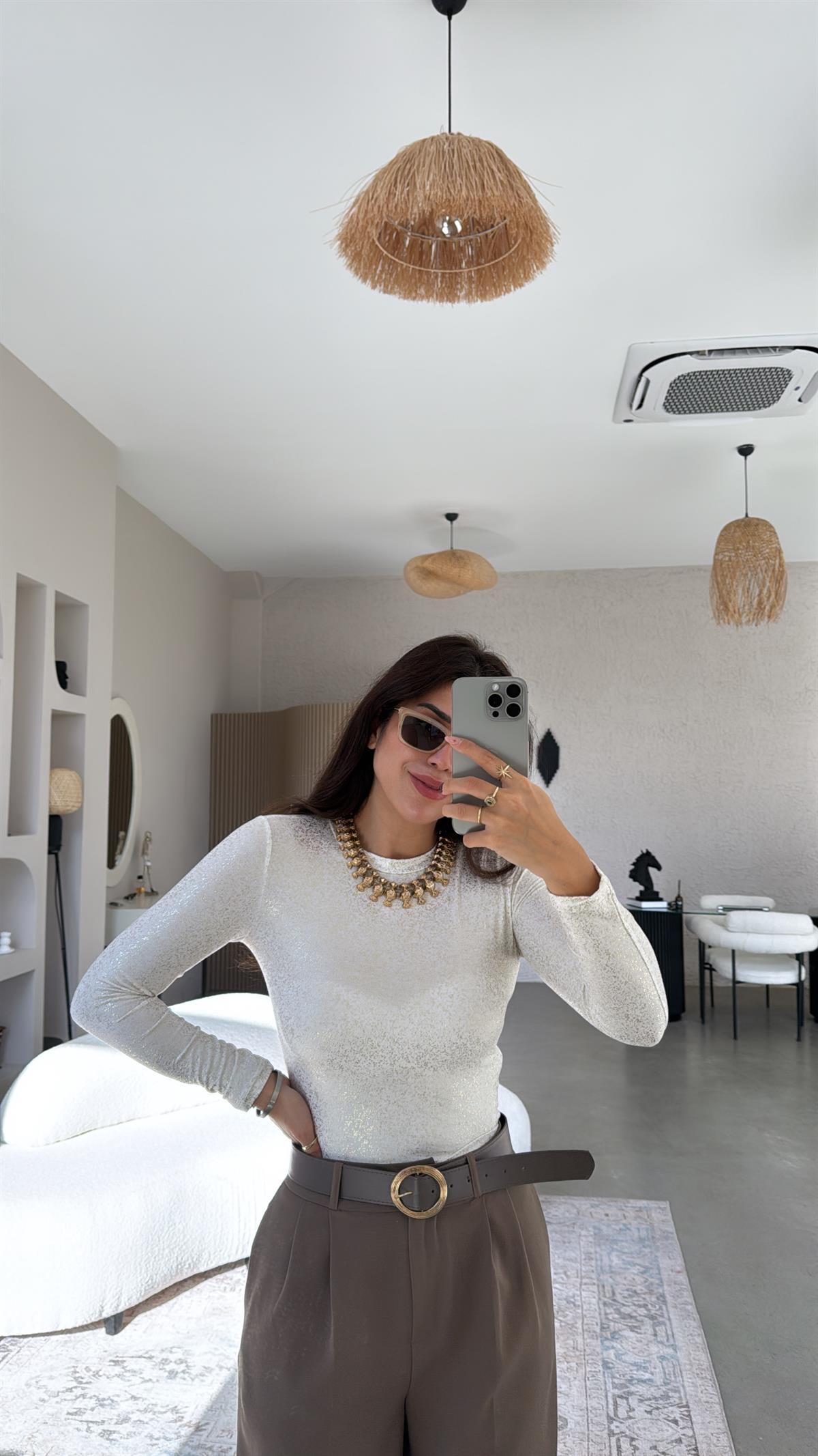 Ekru Simli Bluz