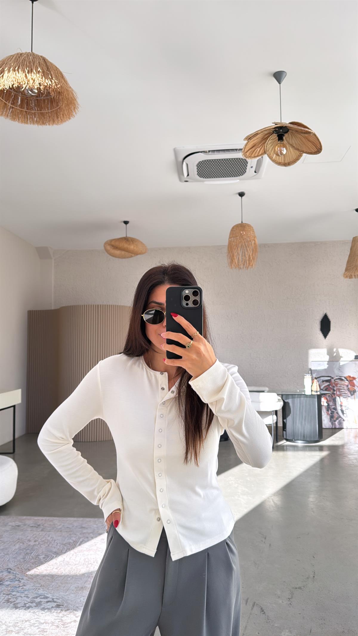 Ekru Tam Boy Çıtçıt Modal Bluz