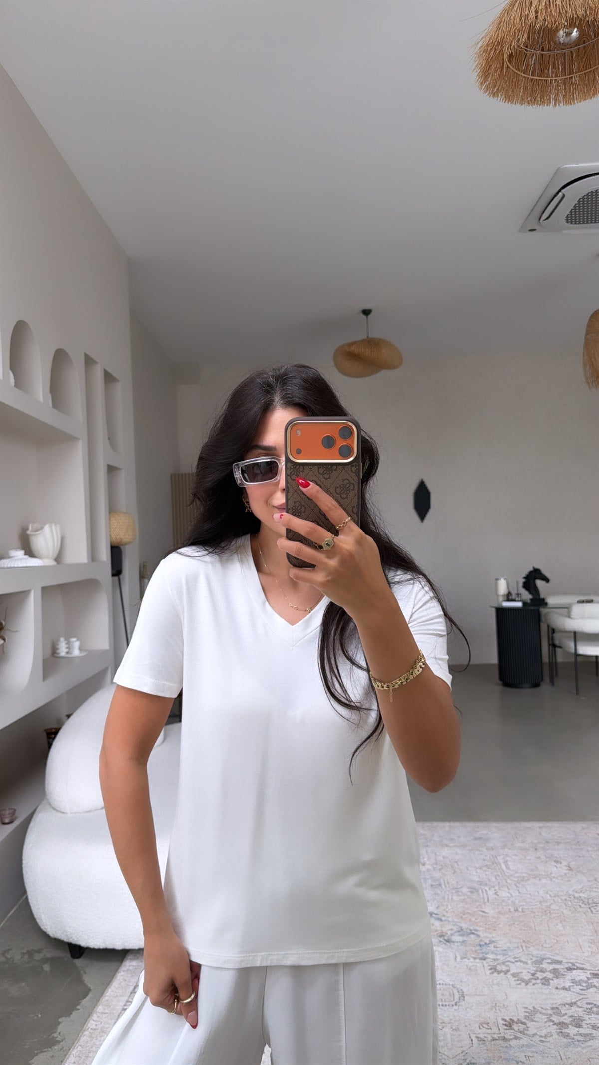 Ekru V Yaka Viskon Basic Tshirt