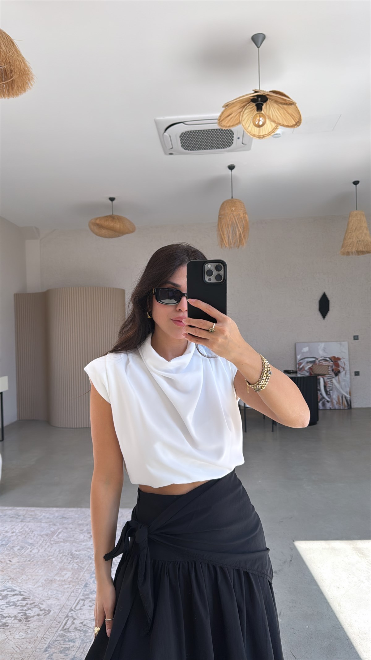 Ekru Vatkalı Krep Degaje Bluz