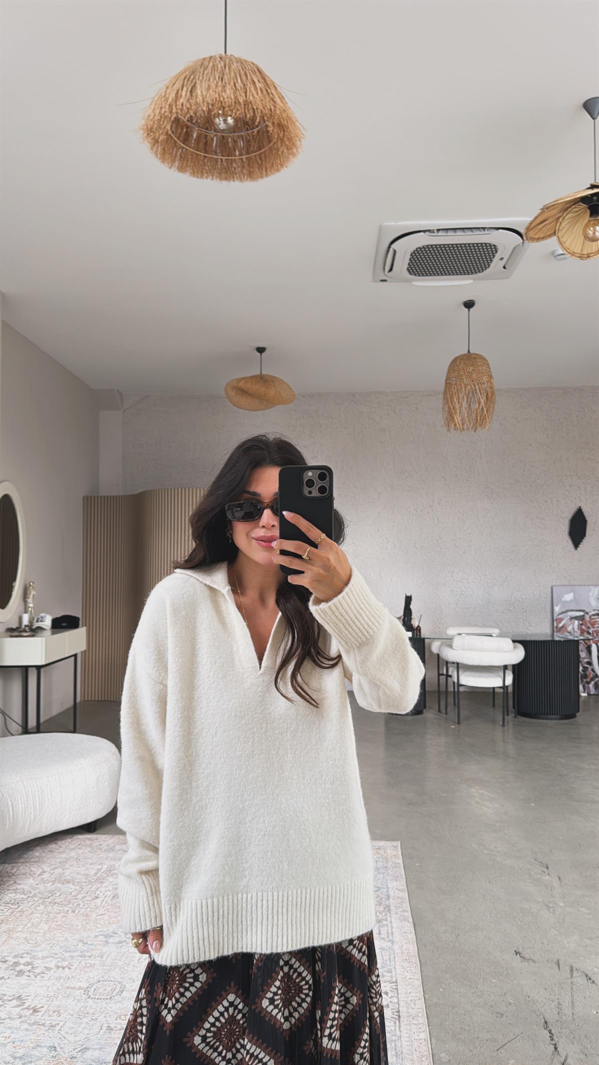 Ekru Yakalı Oversize Yumoş Kazak