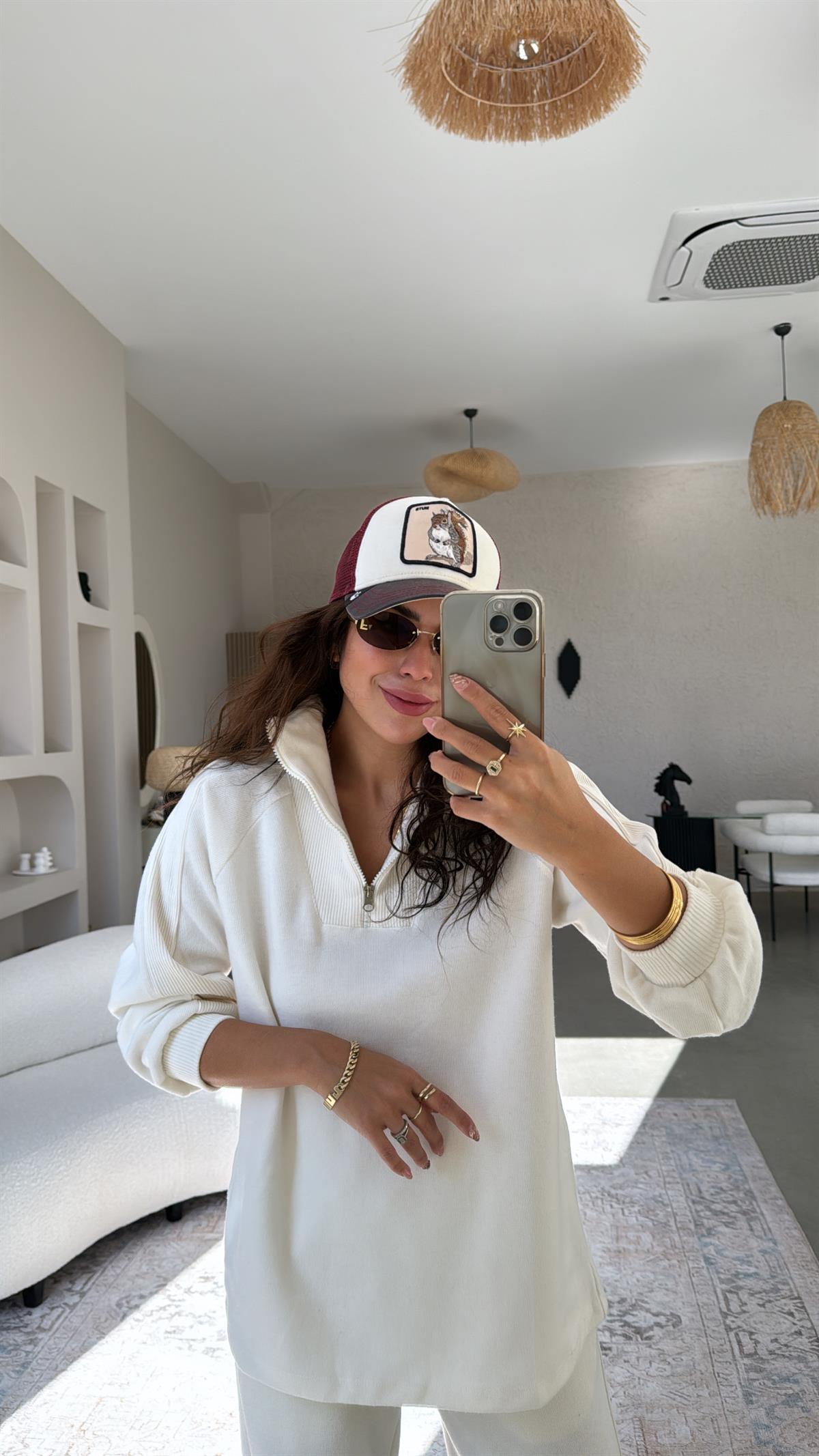 Ekru Yakası Fermuarlı Triko Takım