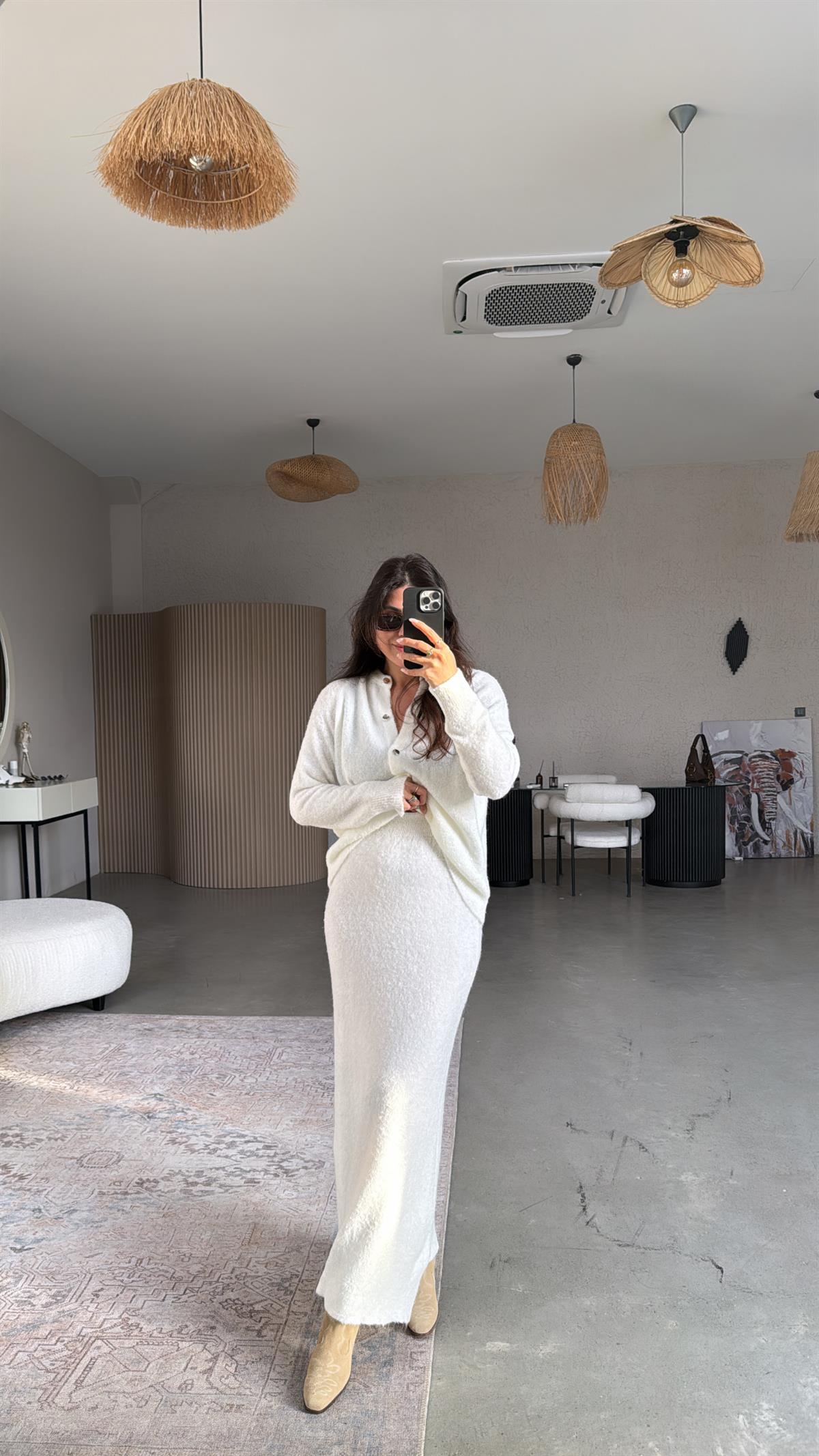 Ekru Yumoş Hırka Maxi Etek Takım