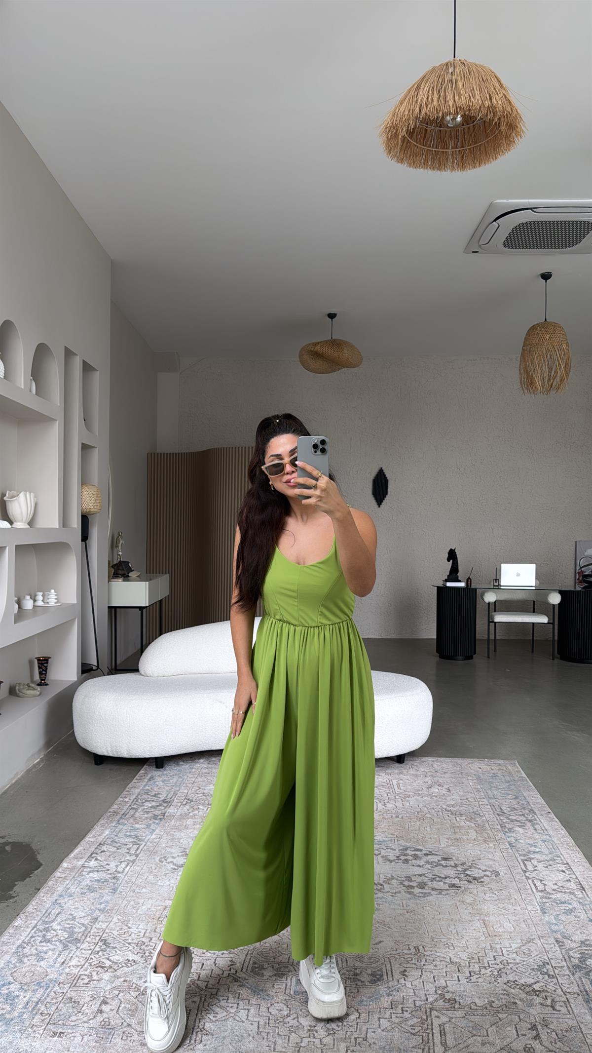 Fıstık Yeşili Sırtı Çapraz Askılı Buzzy Tulum