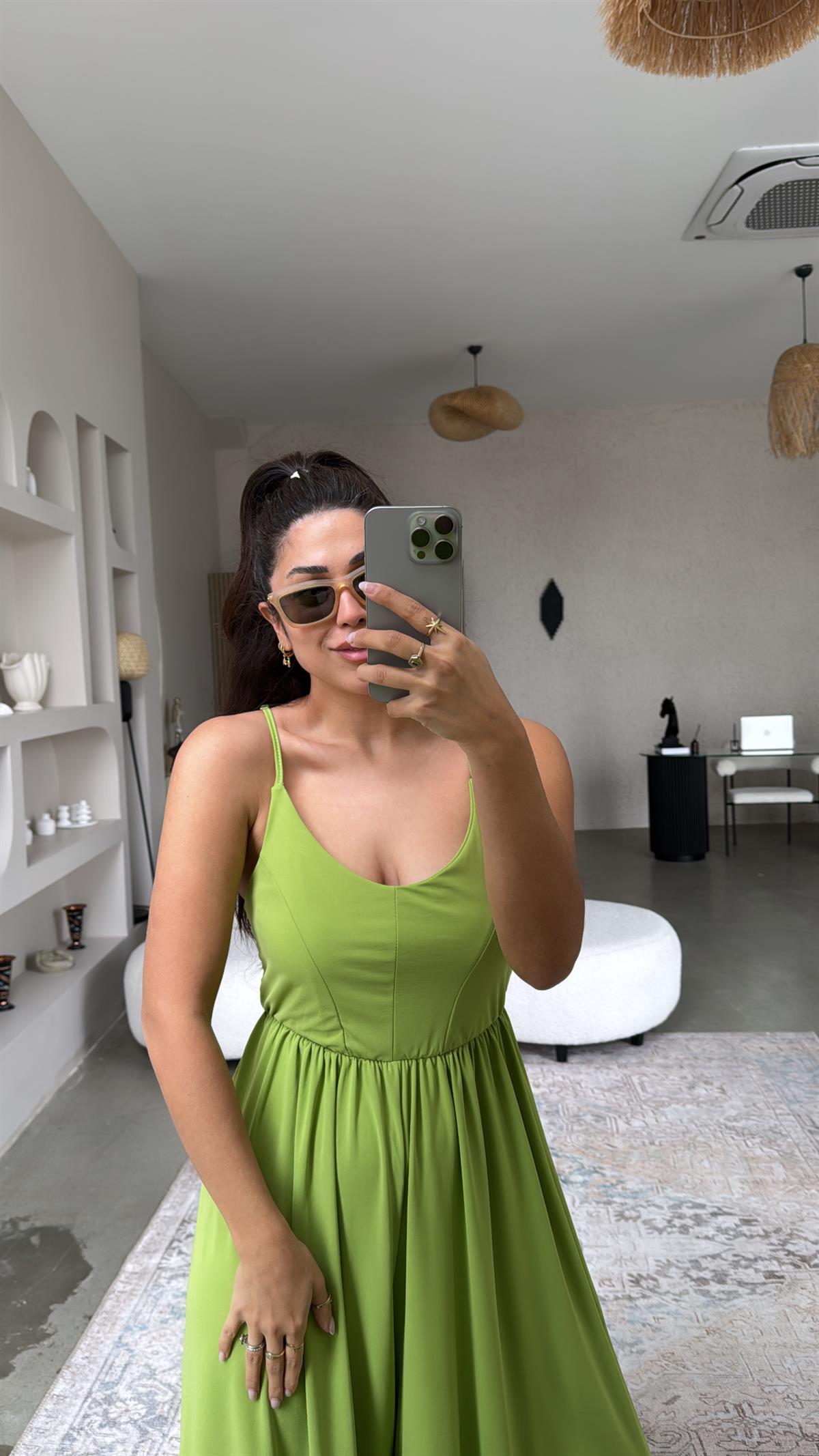 Fıstık Yeşili Sırtı Çapraz Askılı Buzzy Tulum