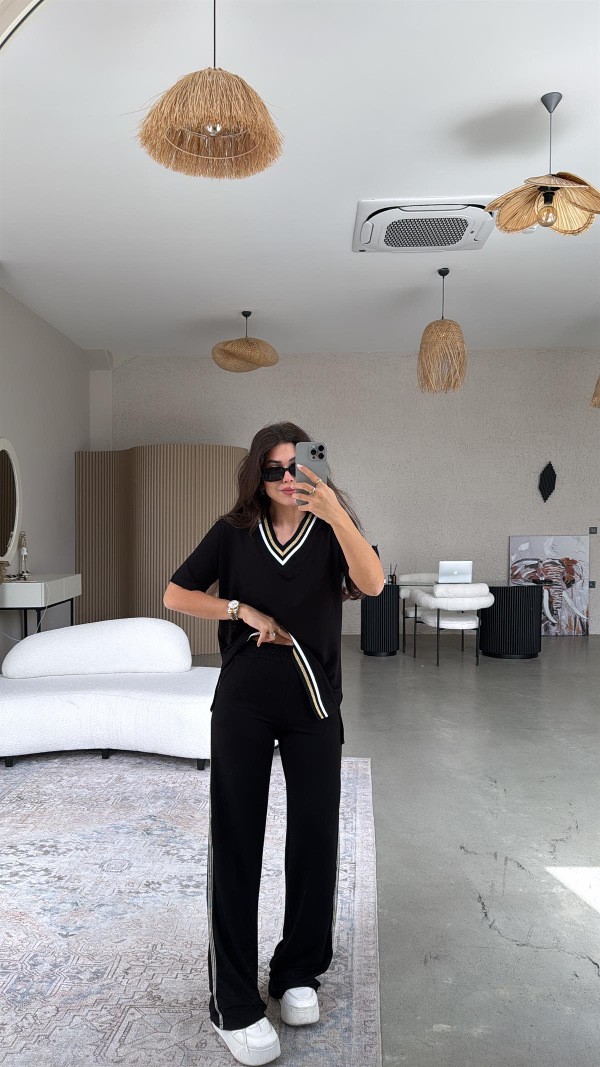 Gold Simli Şeritli Takım