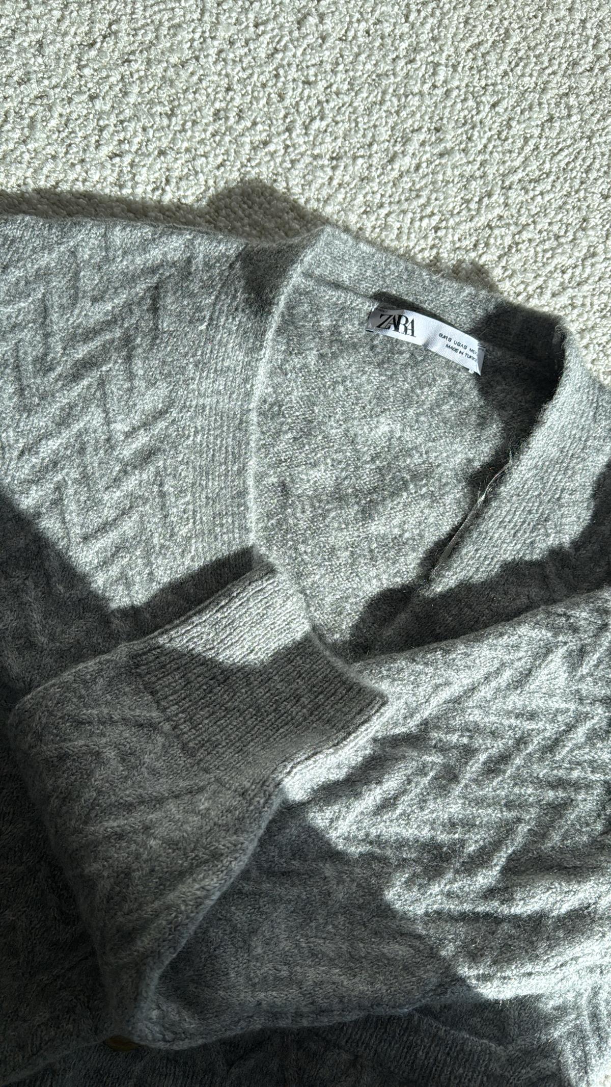 Gri Balıksırtı Desenli ZR Hırka