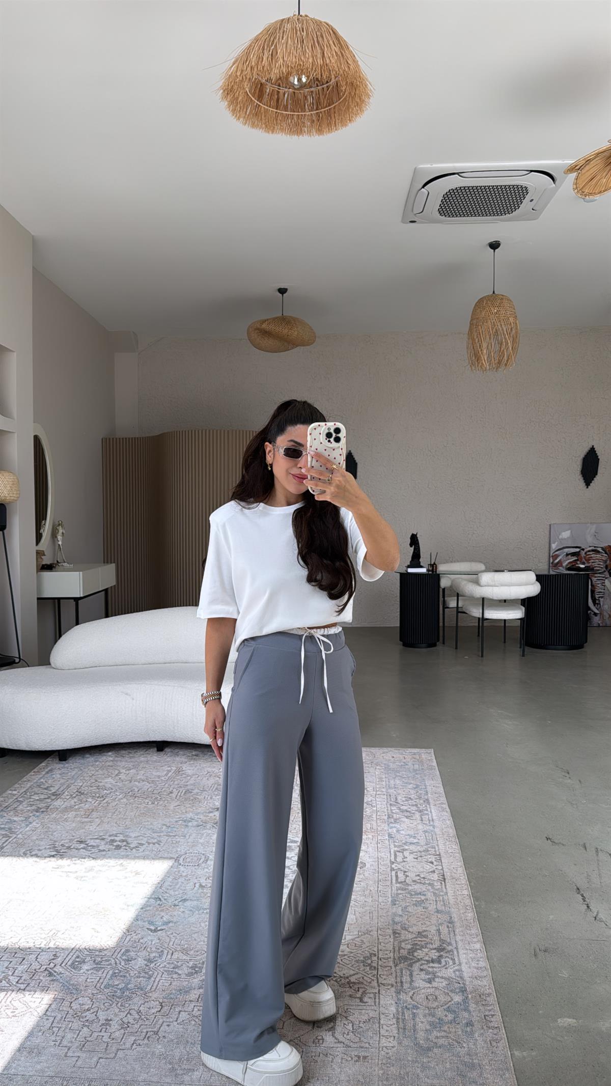 Gri Bel Detay Kumaş Pantolon