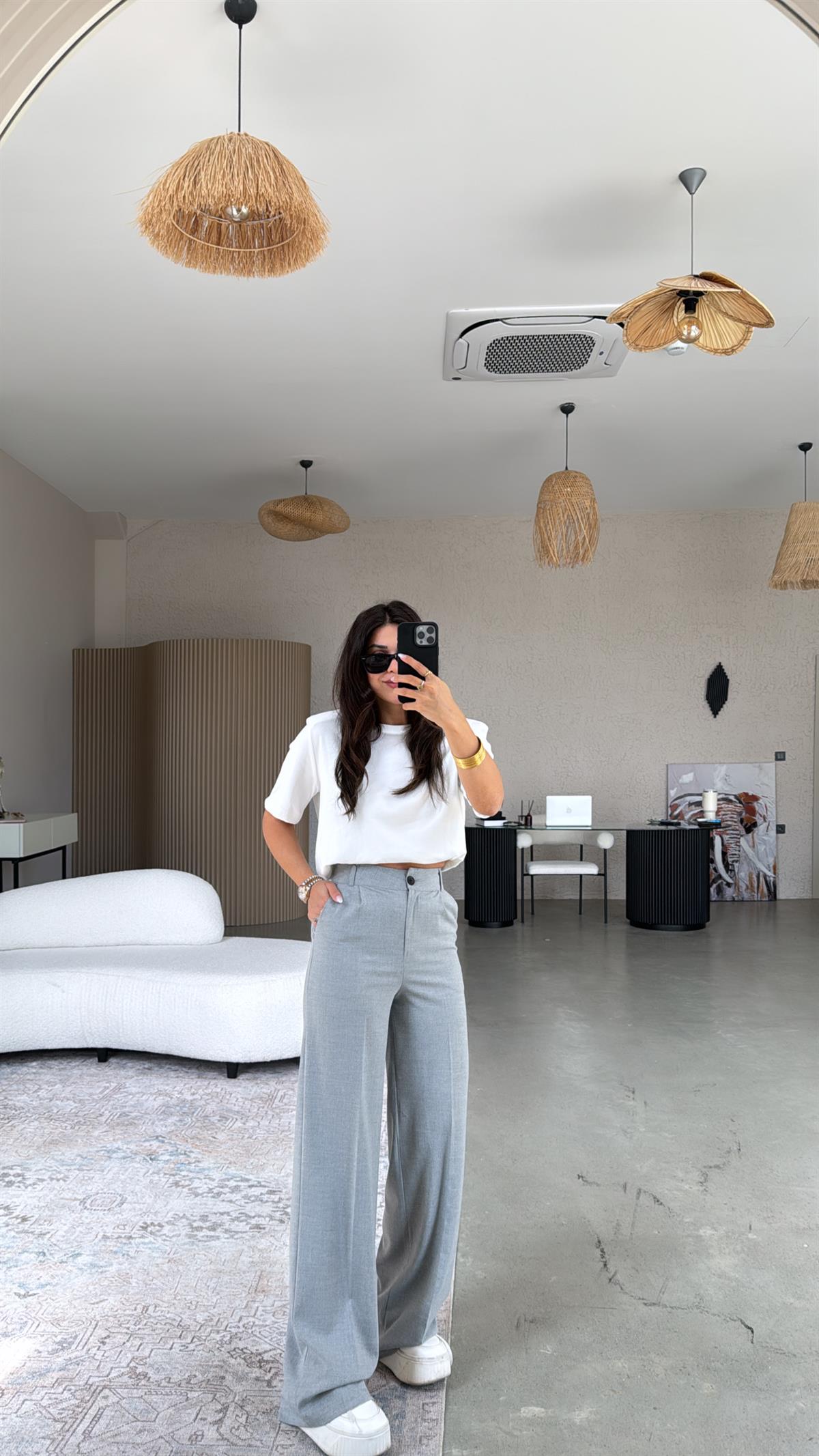 Gri Bol Paça Çift Pileli Pantolon