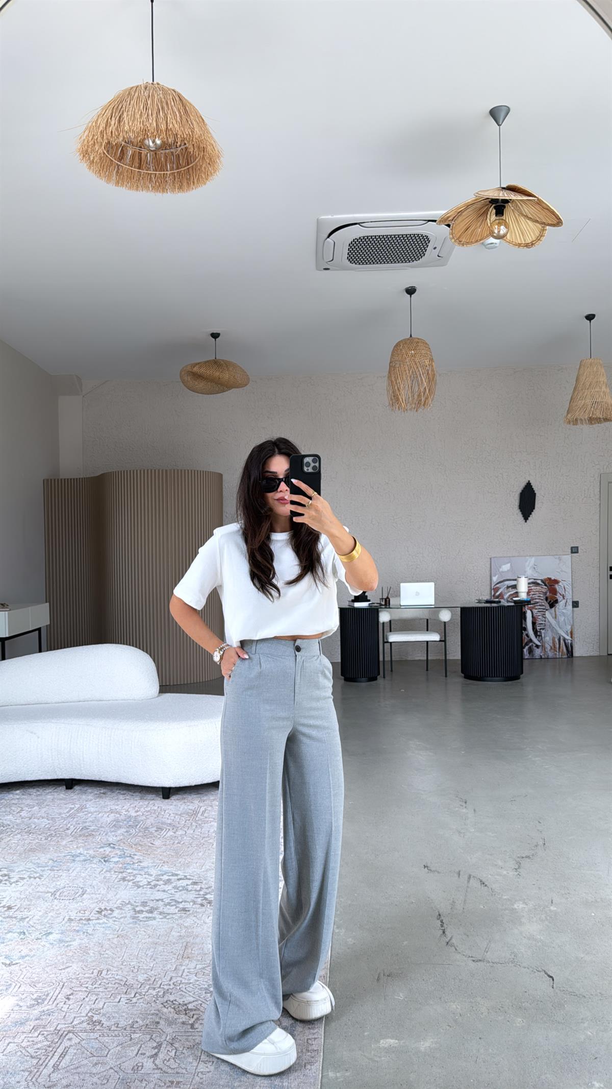 Gri Bol Paça Çift Pileli Pantolon