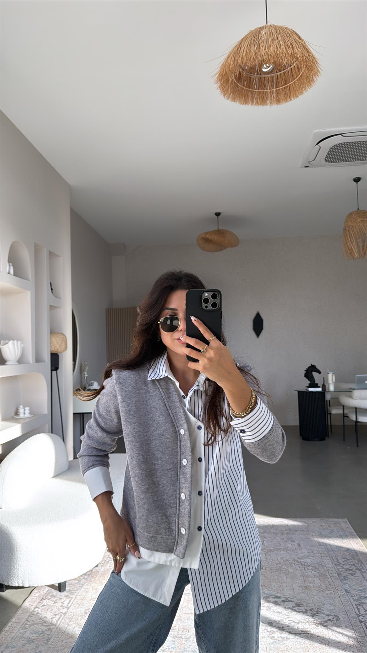 Gri Çizgili Tasarım Triko Detaylı Gömlek Bluz