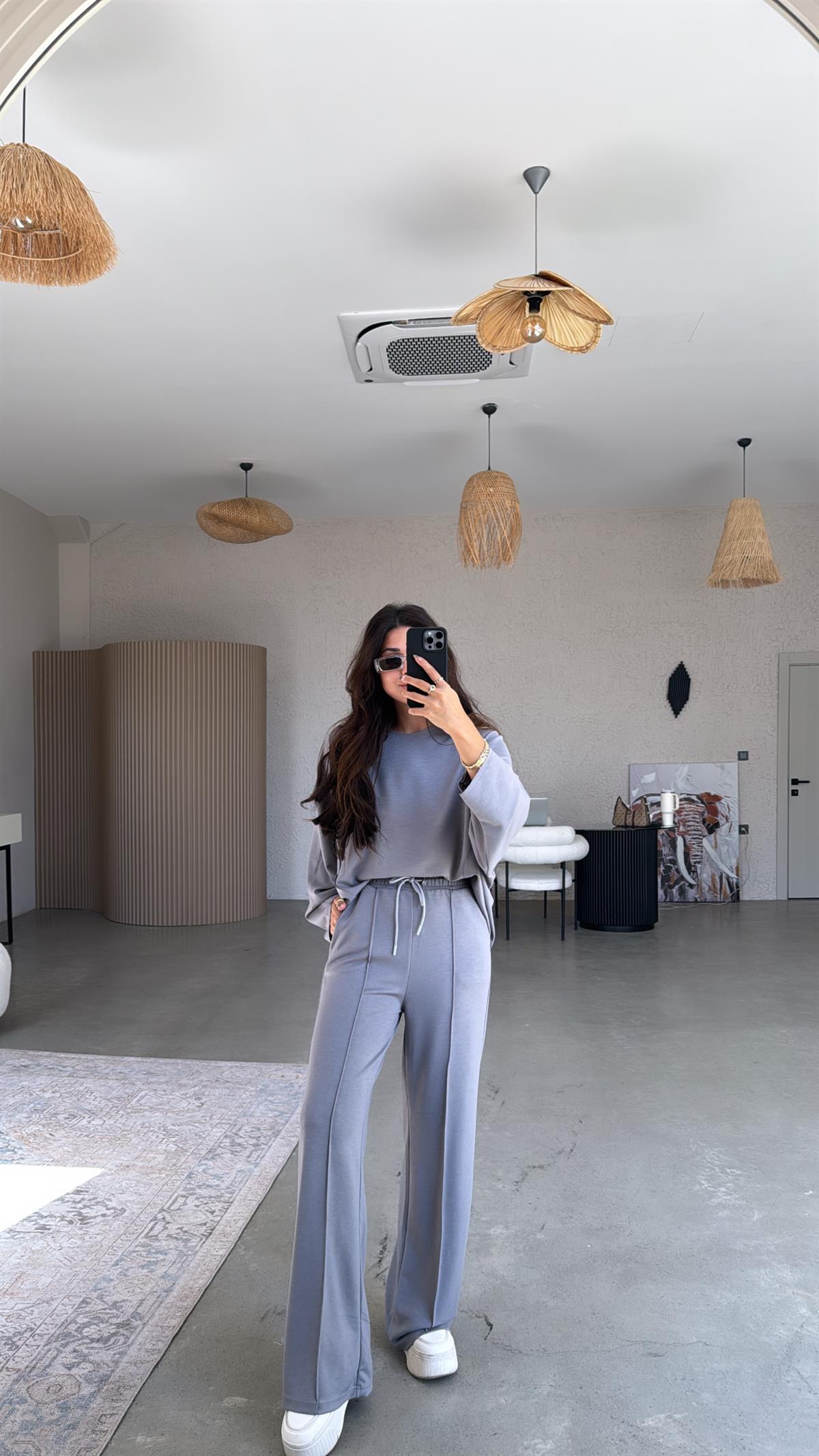 Gri Dikiş Detay Modal Takım