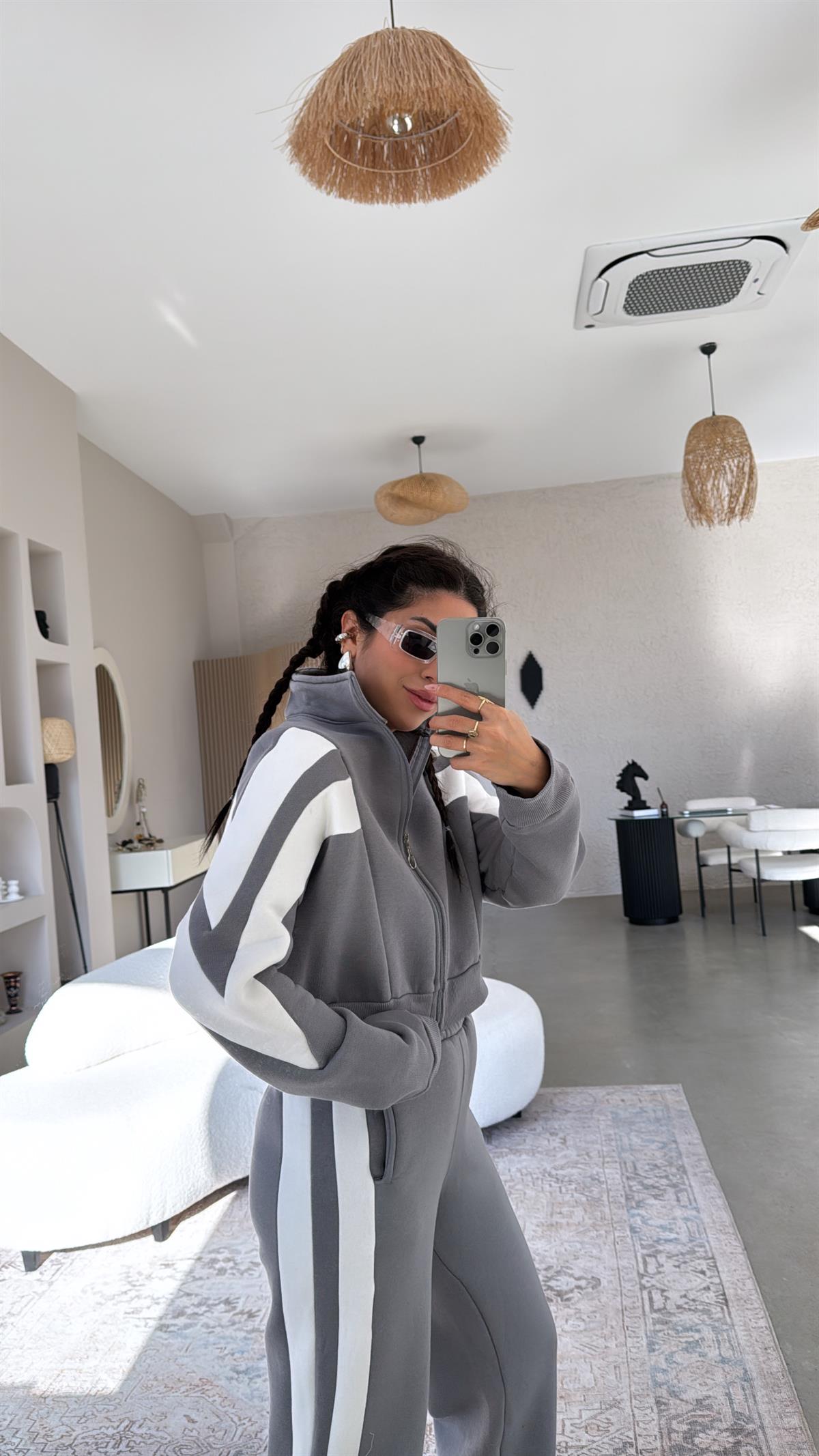 Gri Garnili Üç İplik Takım