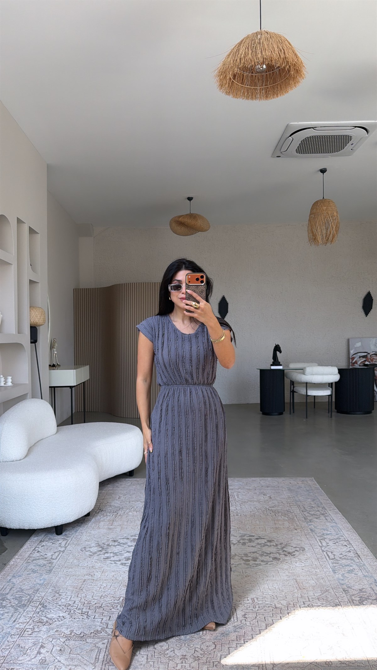 Gri Kendinden Çizgi Dokulu Beli Lastikli Maxi Bürümcük Elbise