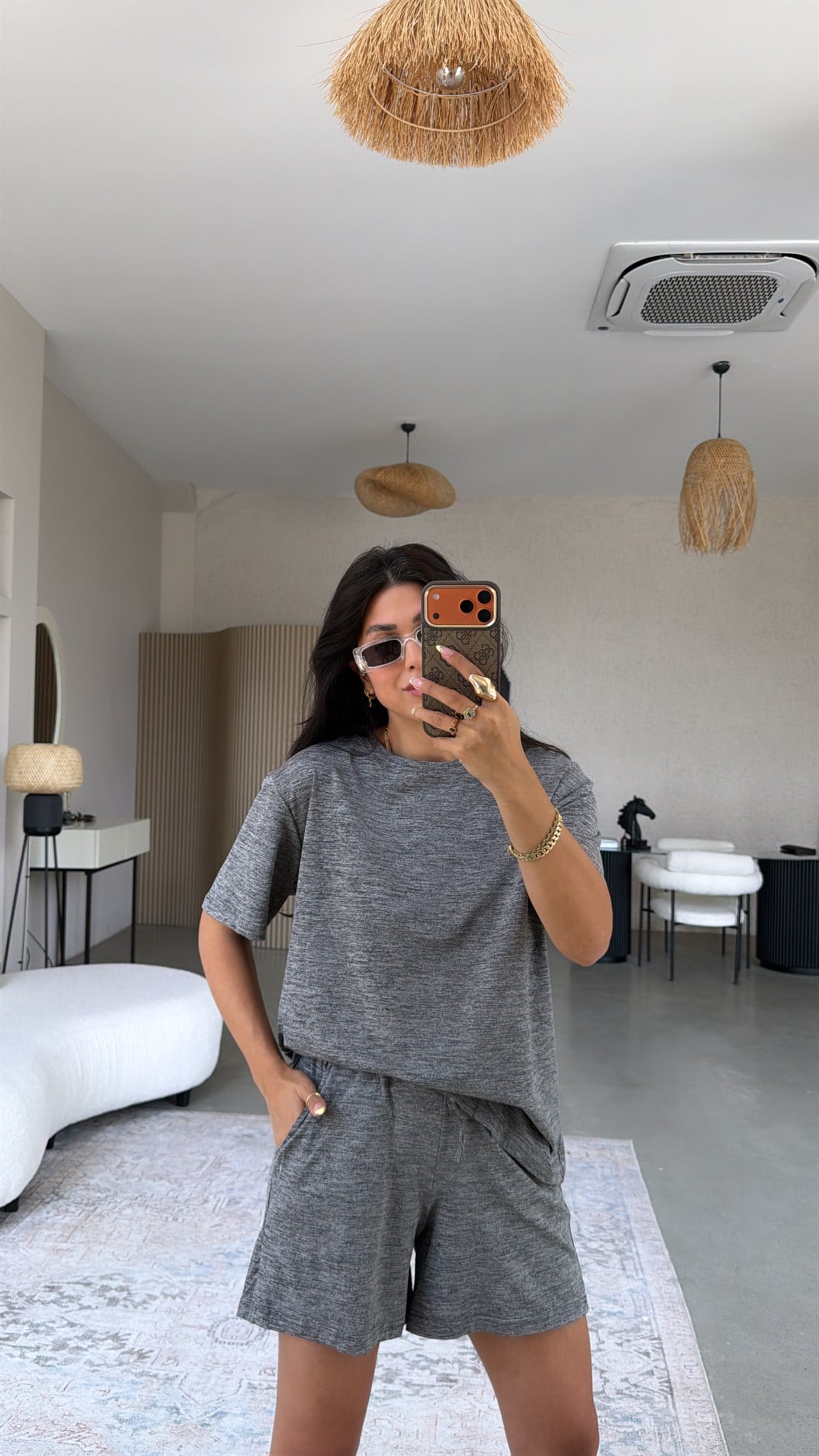 Gri Kırçıllı Rahat Kumaş Şort Tshirt Takım