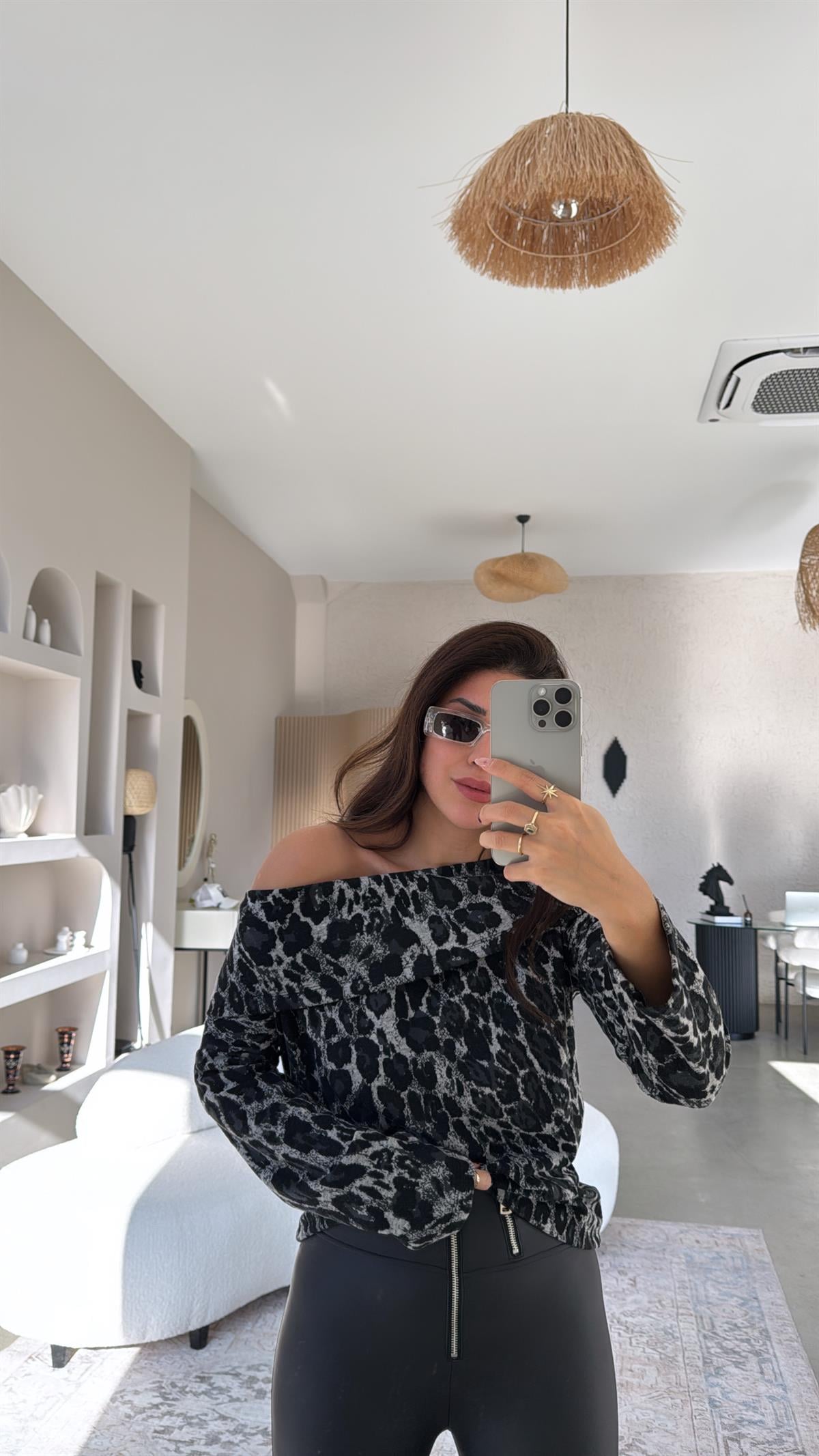 Gri Leopar Madonna Bluz