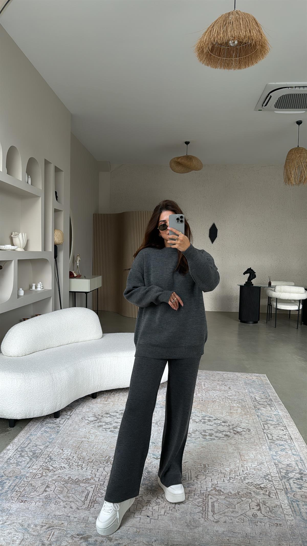 Gri Massi Triko Takım