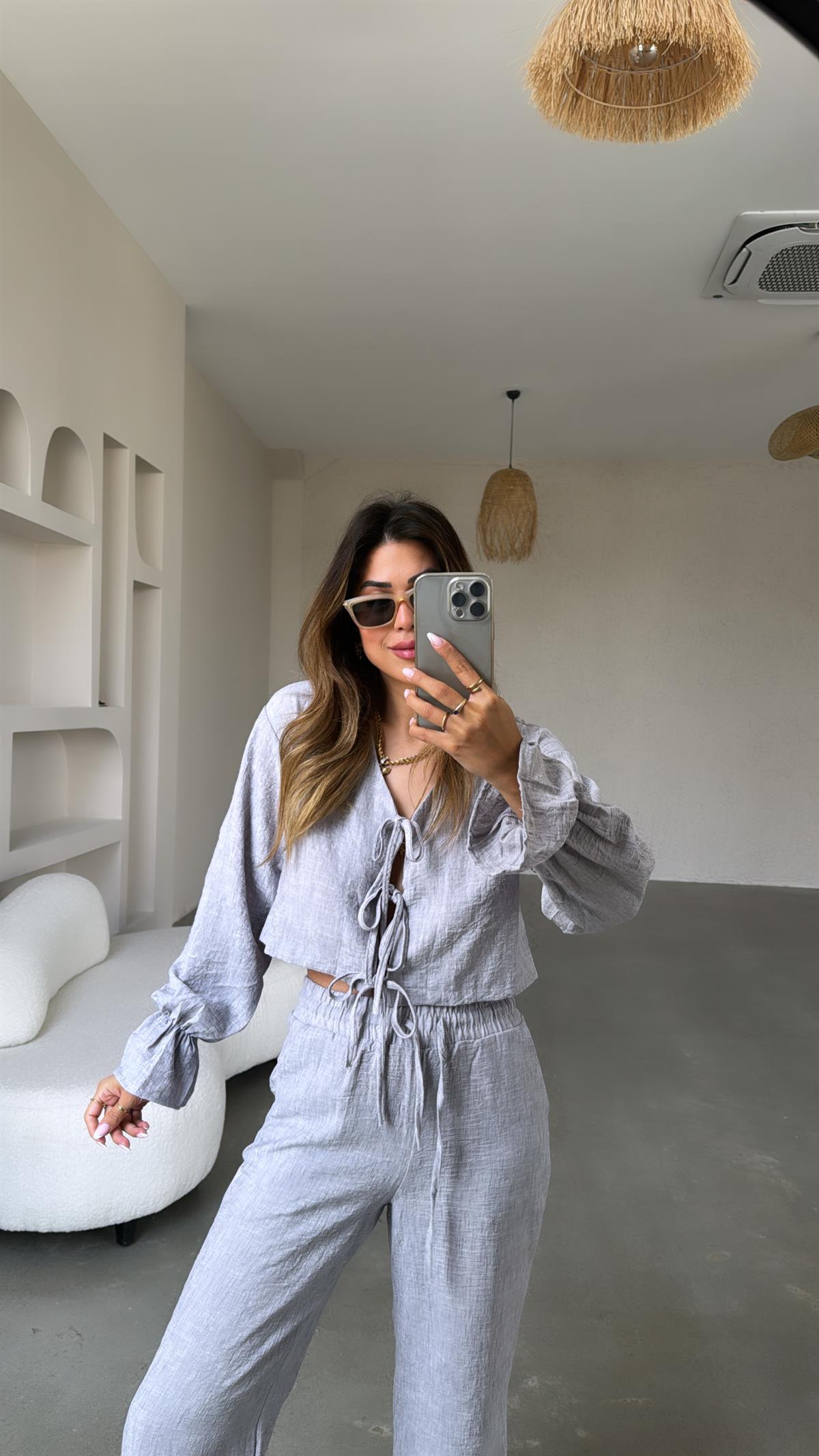 Gri Önden Bağlamalı Keten Takım