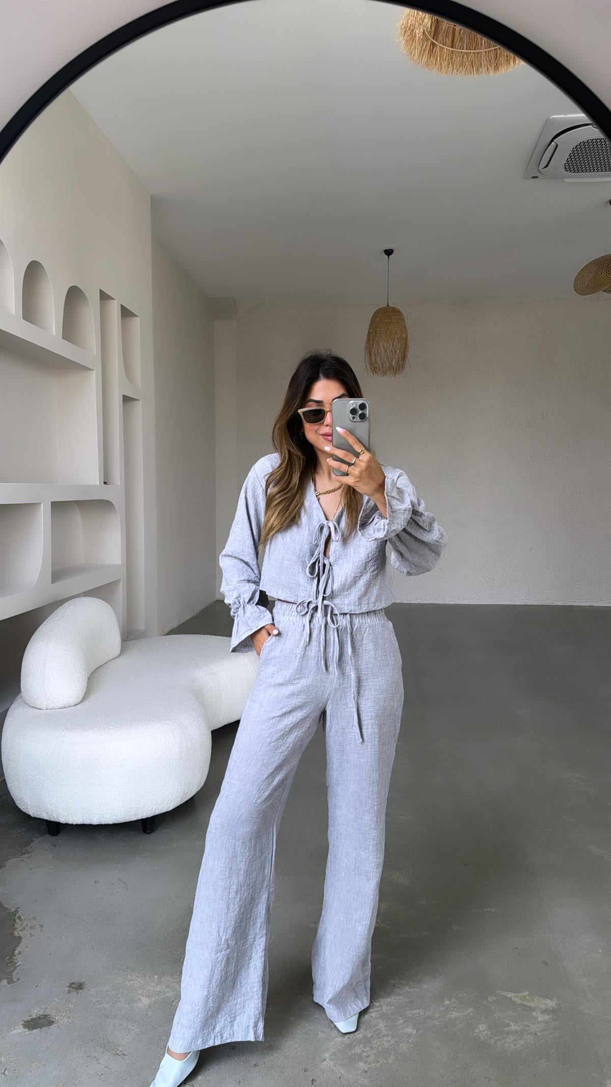 Gri Önden Bağlamalı Keten Takım