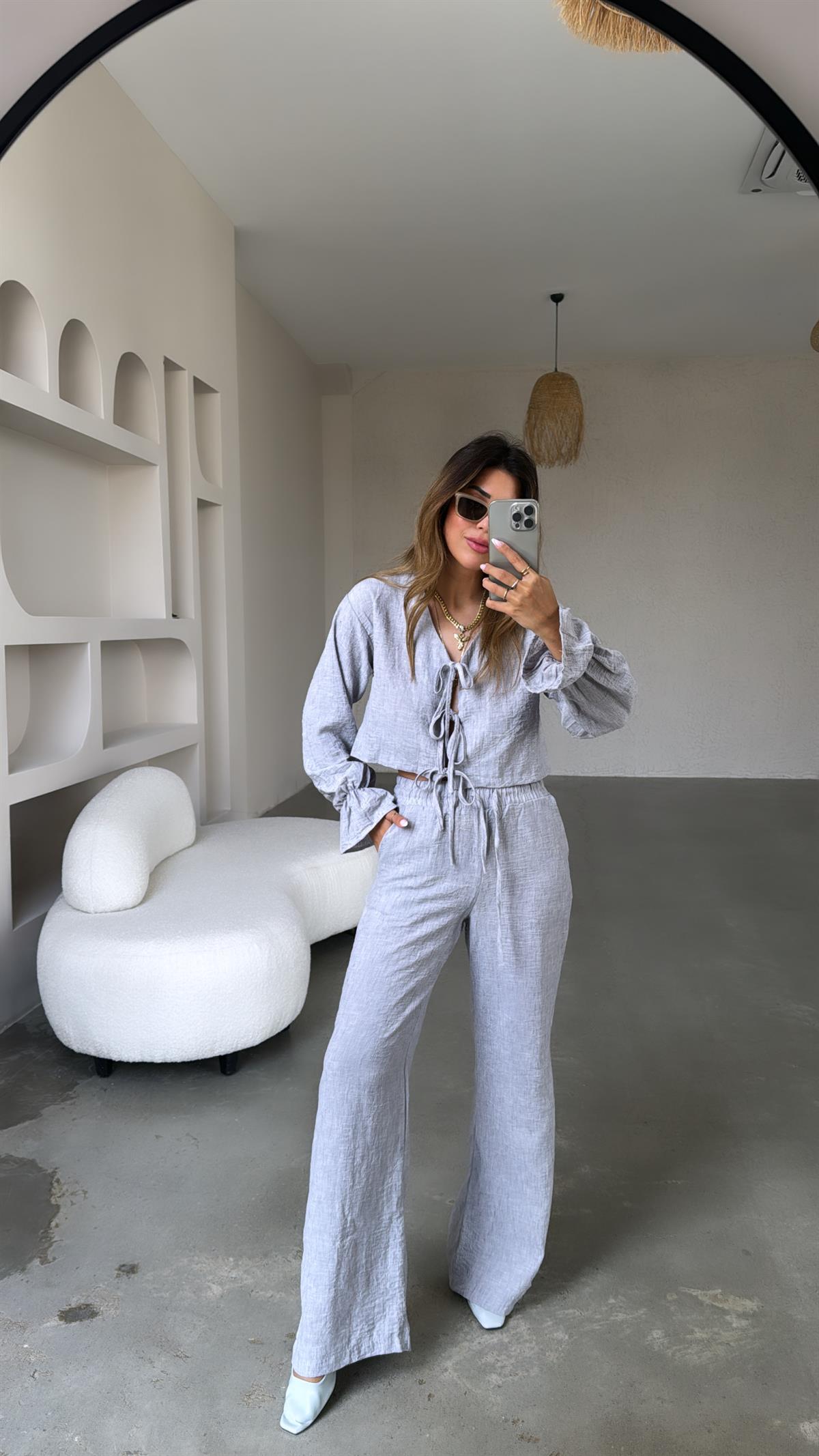 Gri Önden Bağlamalı Keten Takım