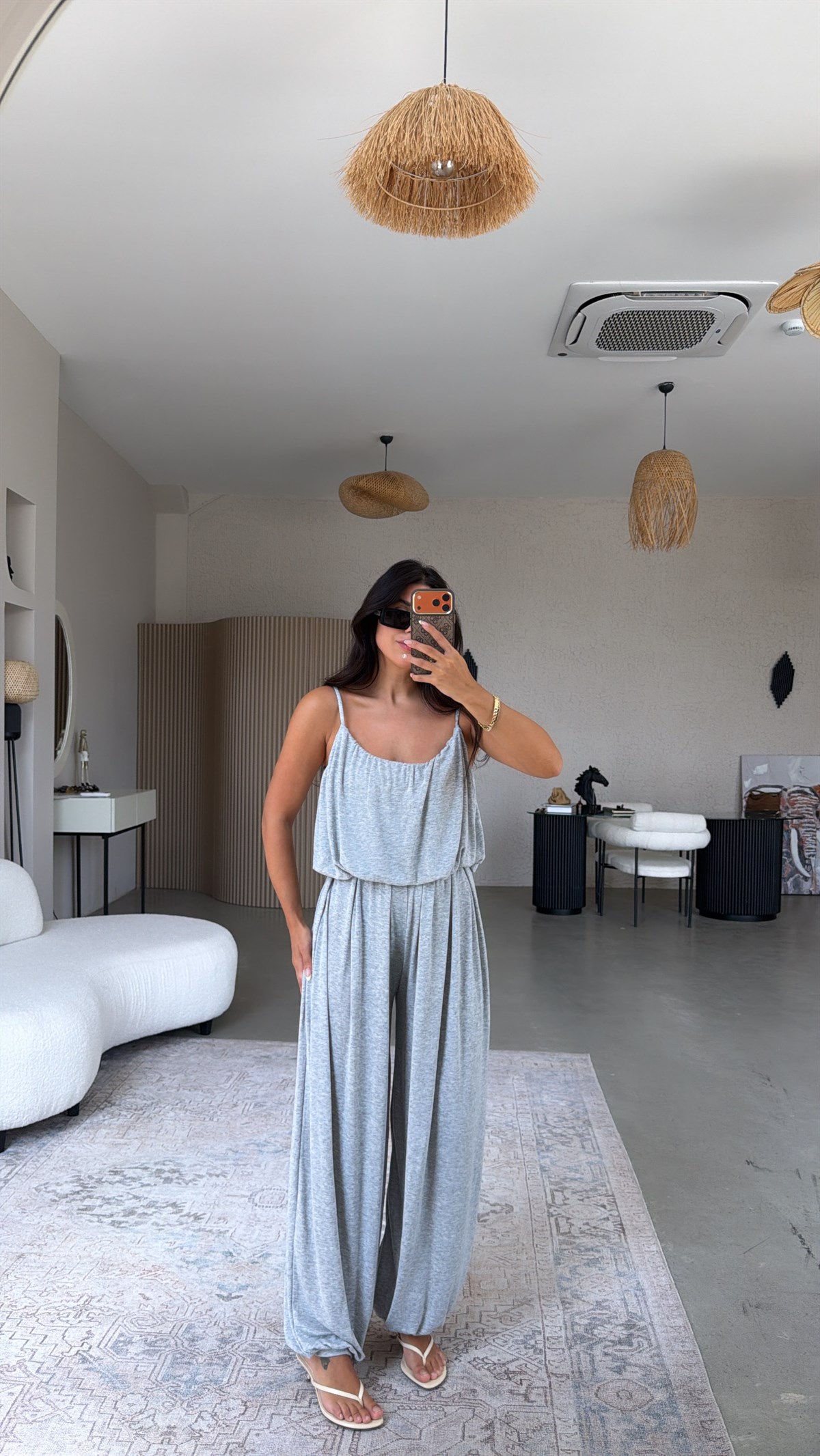 Gri Oys Model Askılı Bluz Şalvar Dökümlü Takım