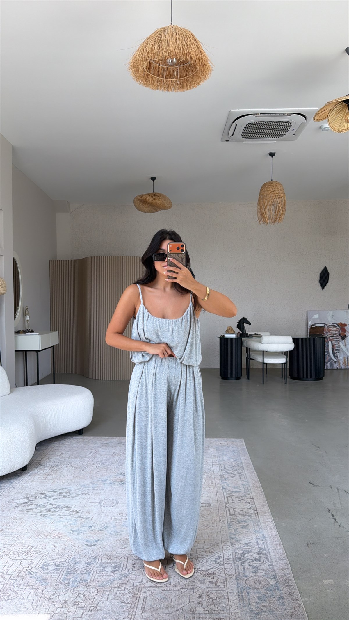 Gri Oys Model Askılı Bluz Şalvar Dökümlü Takım