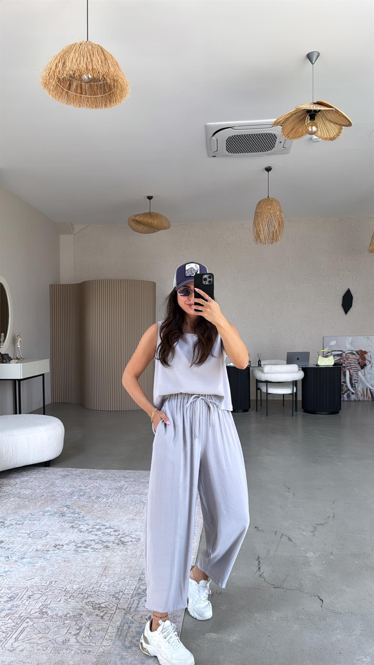 Gri Tensel Cepli Takım