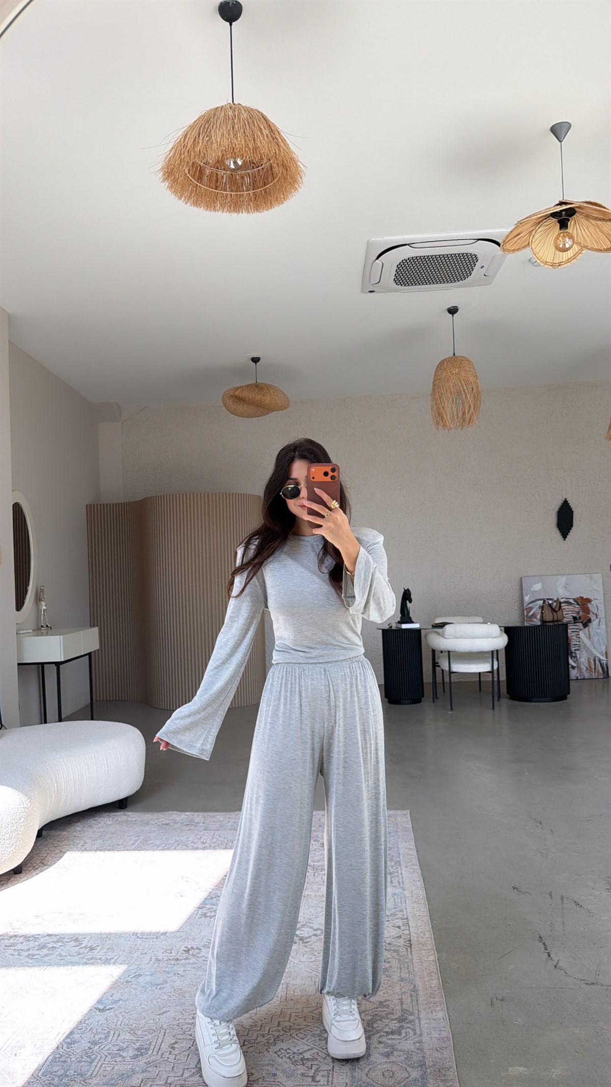 Gri Vatkalı Arkası Bağcıklı Ev Takım