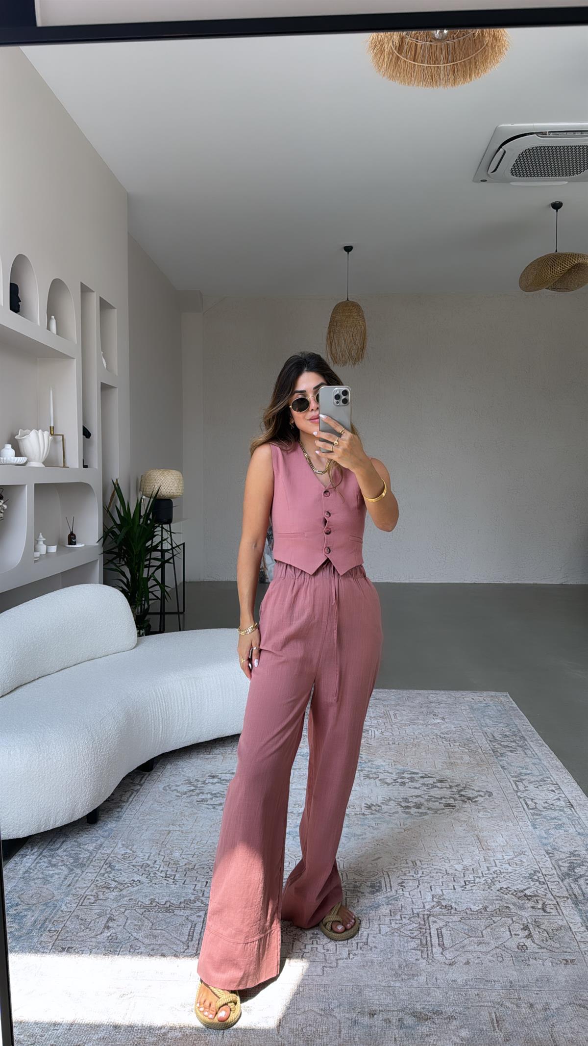 Gülkurusu ZR Yelekli Keten Takım