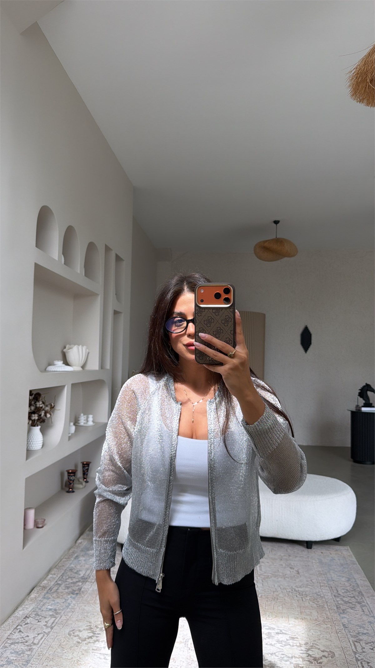 Gümüş Pırıltılı İplik Hırka