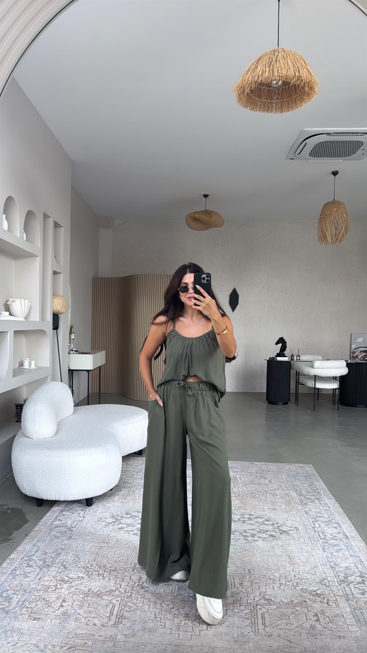 Haki Askılı Bluz Salaş Pantolon Takım