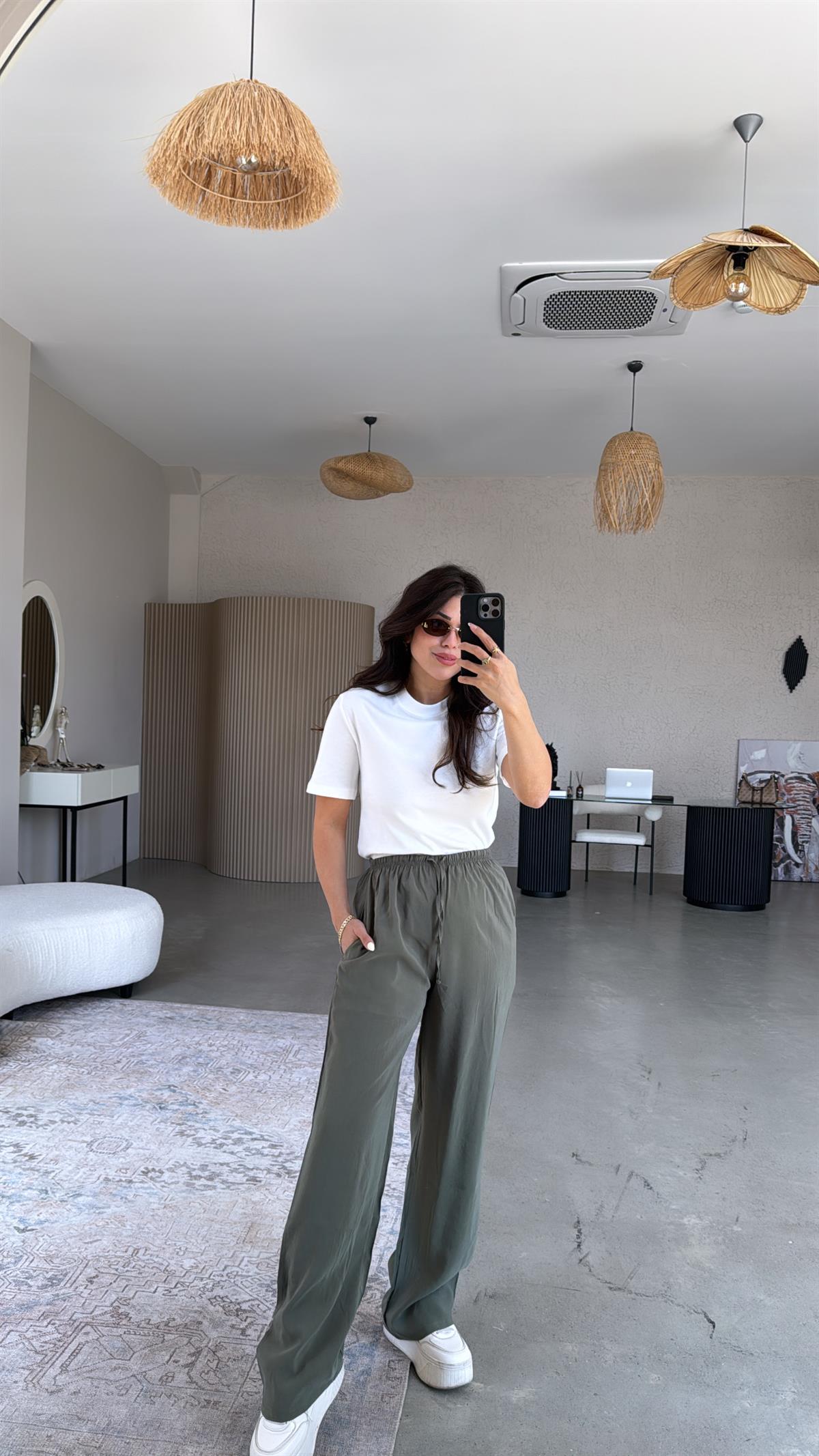 Haki Bol Paça Massi Pantolon