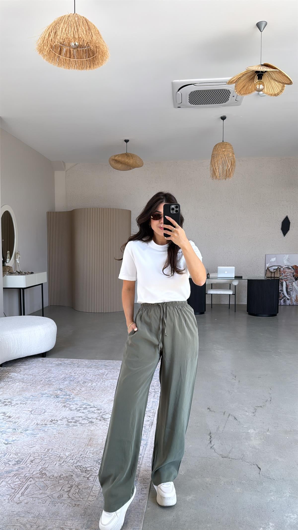 Haki Bol Paça Massi Pantolon