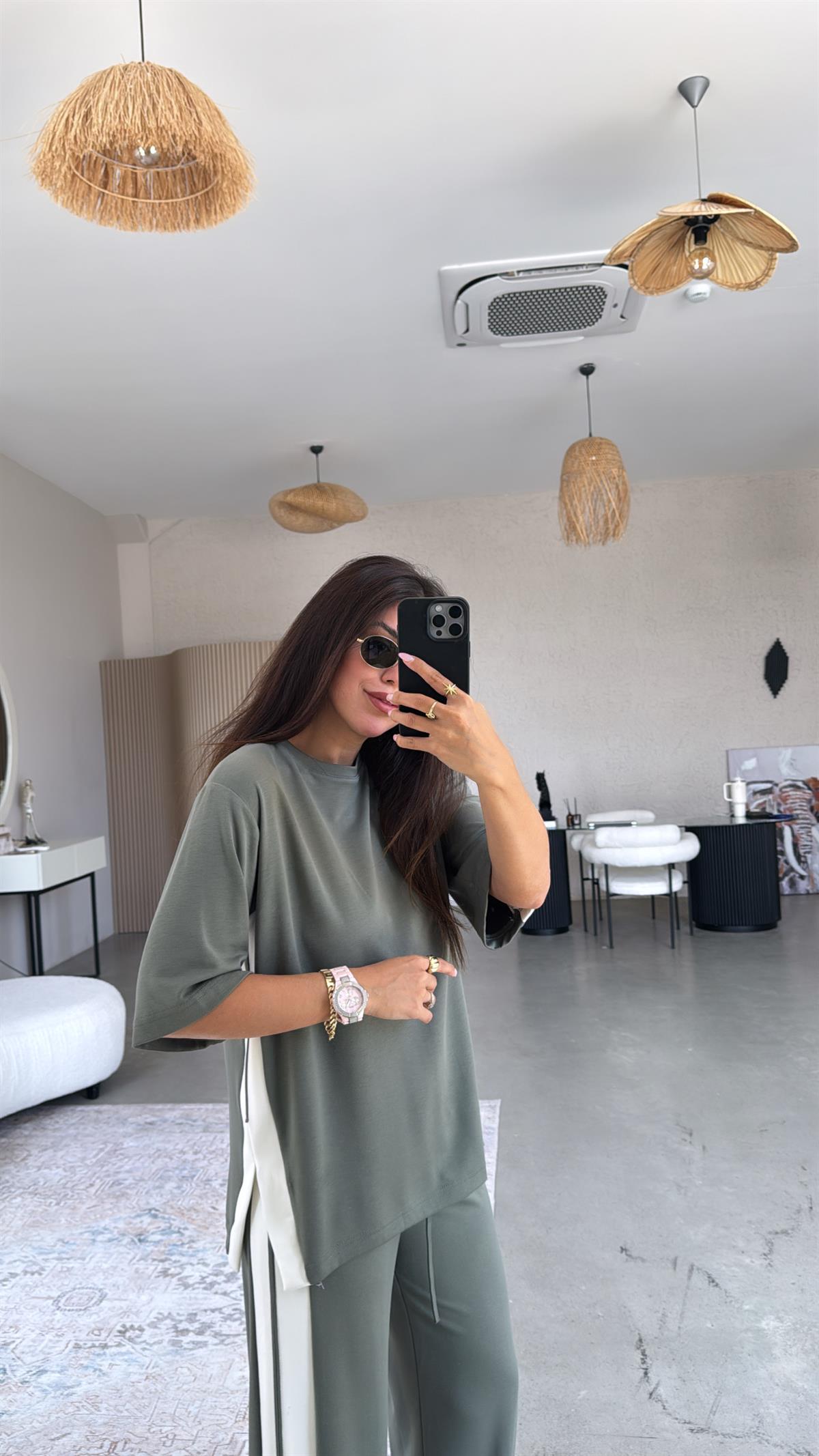 Haki Çift Şeritli Yırtmaçlı Modal Takım