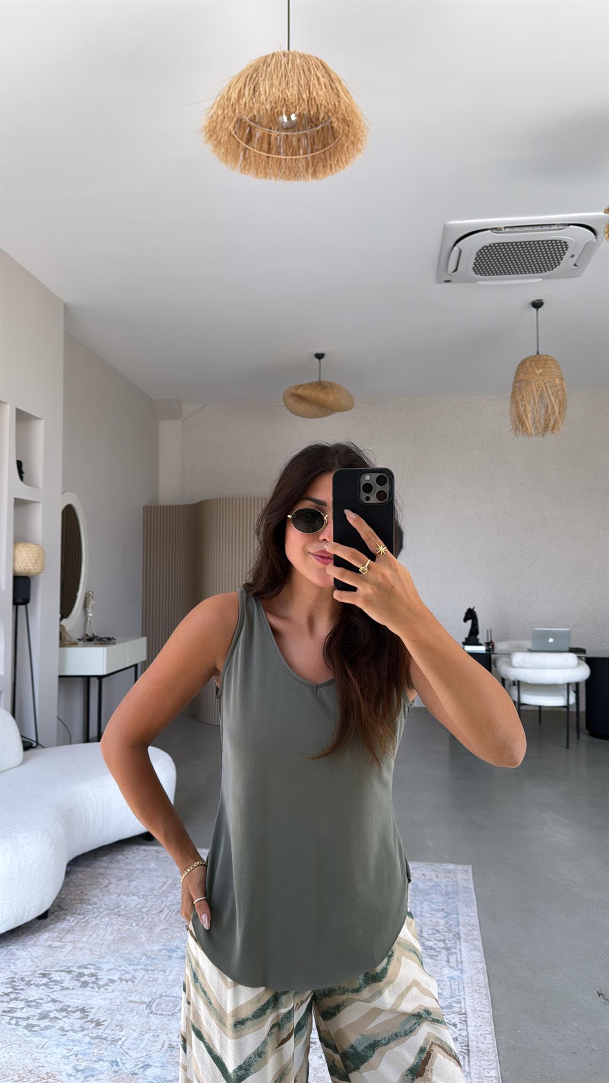 Haki İnce Modal V Yaka Atlet