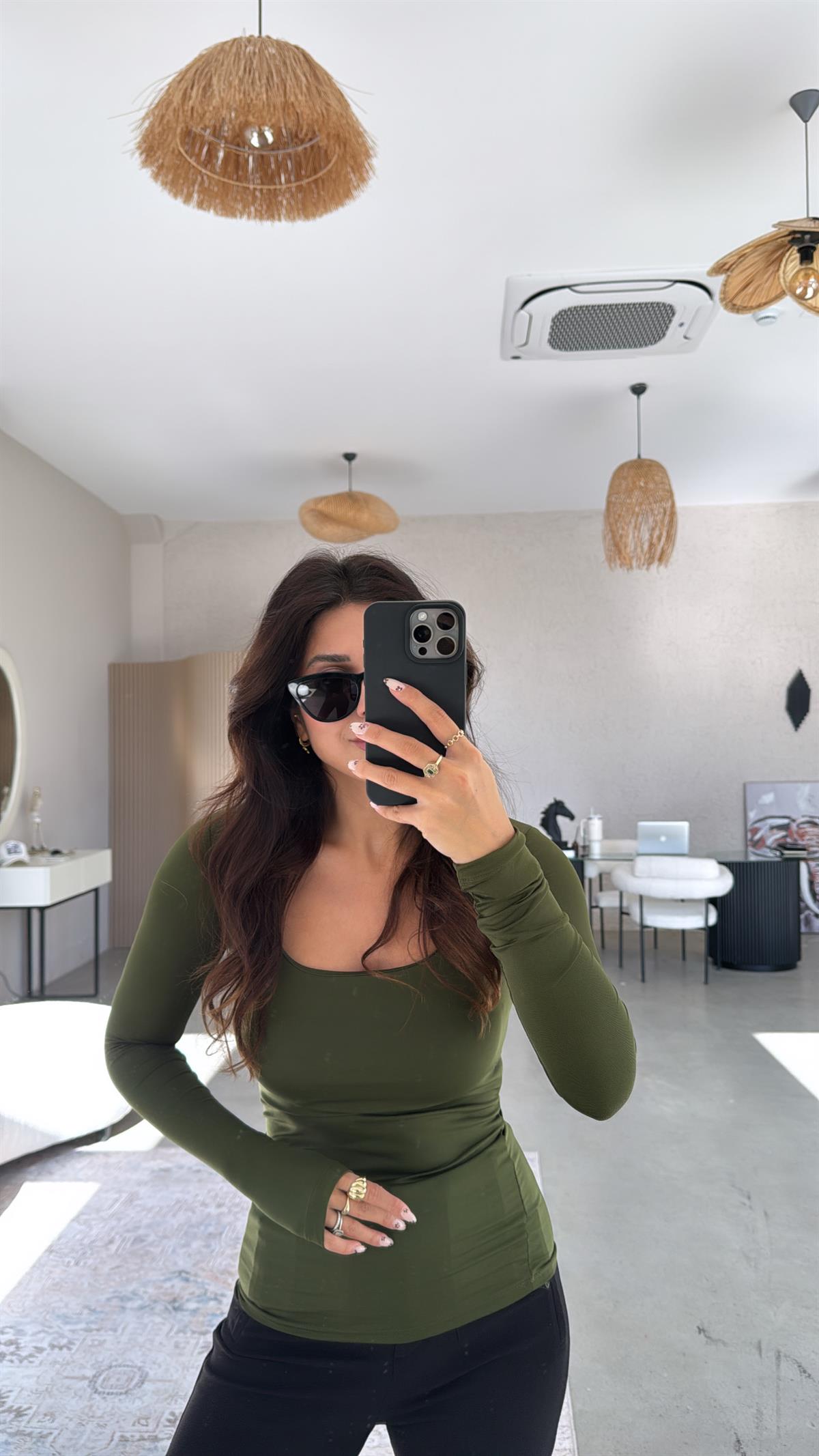 Haki Kare Yaka Poliamid Bluz