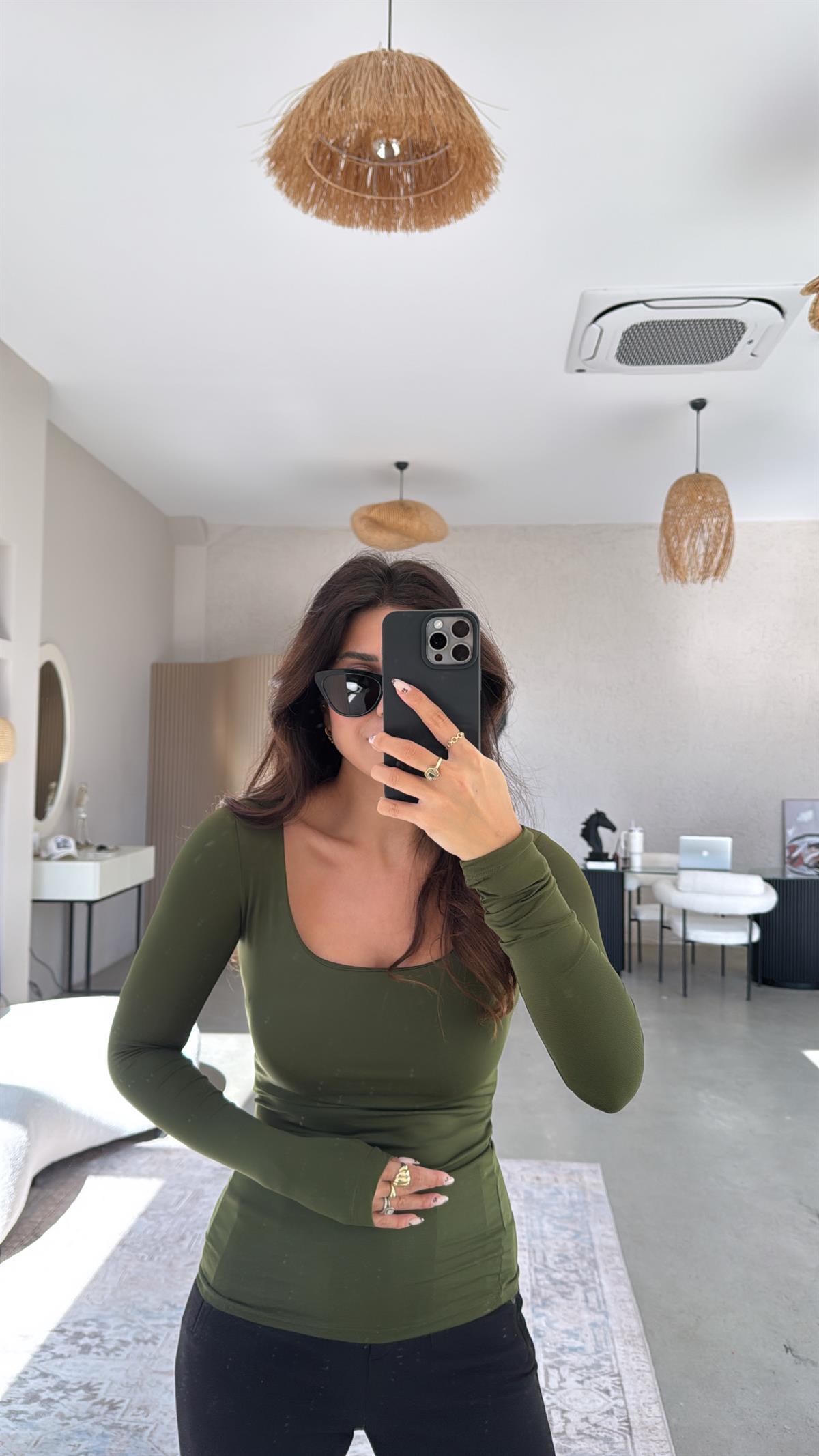 Haki Kare Yaka Poliamid Bluz