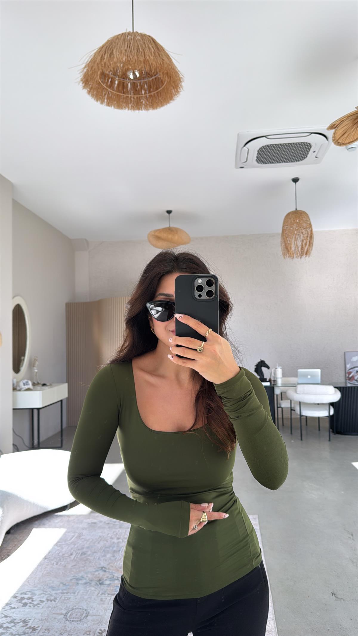 Haki Kare Yaka Poliamid Bluz