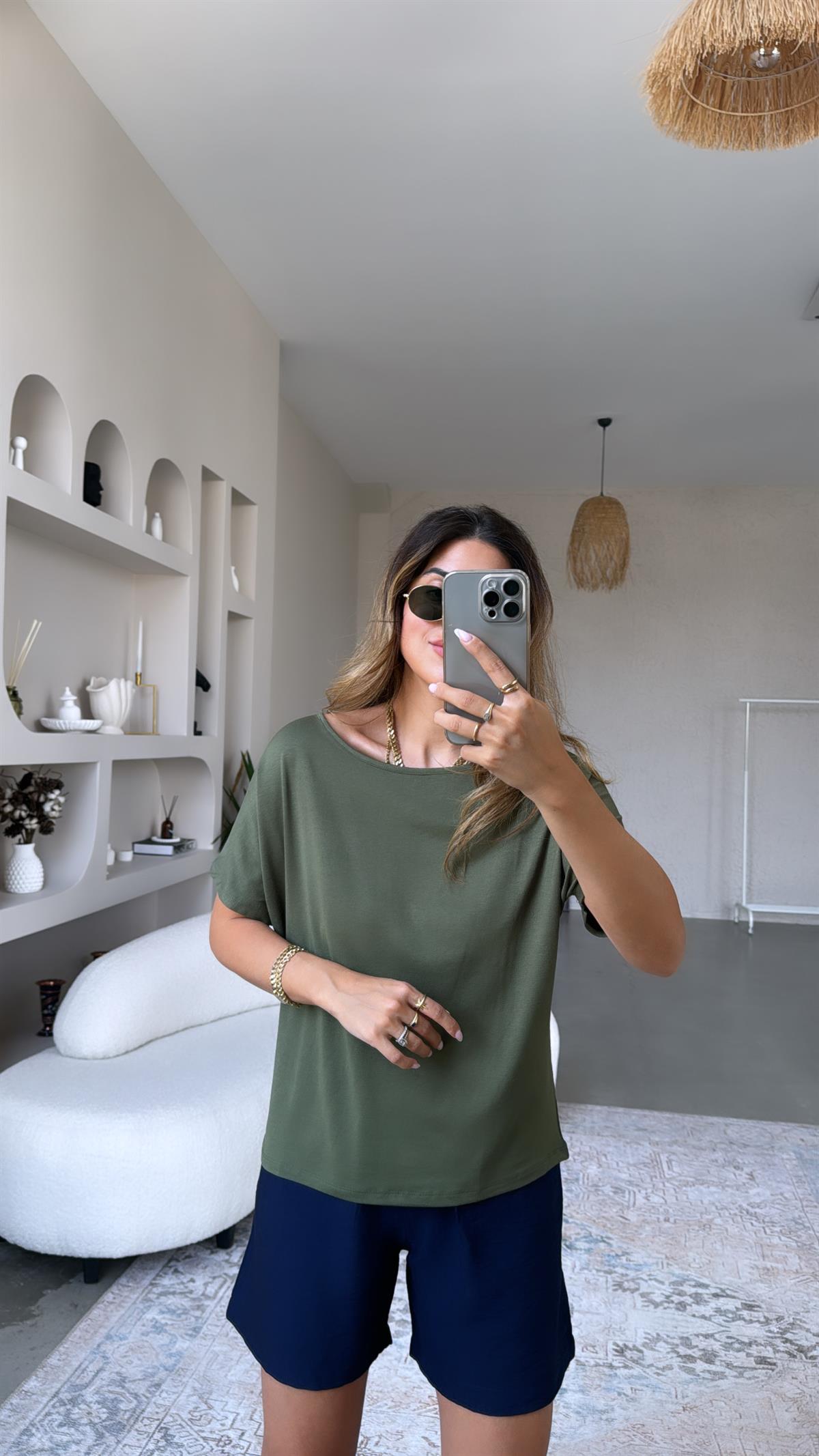 Haki Kayık Yaka Pyr Tshirt