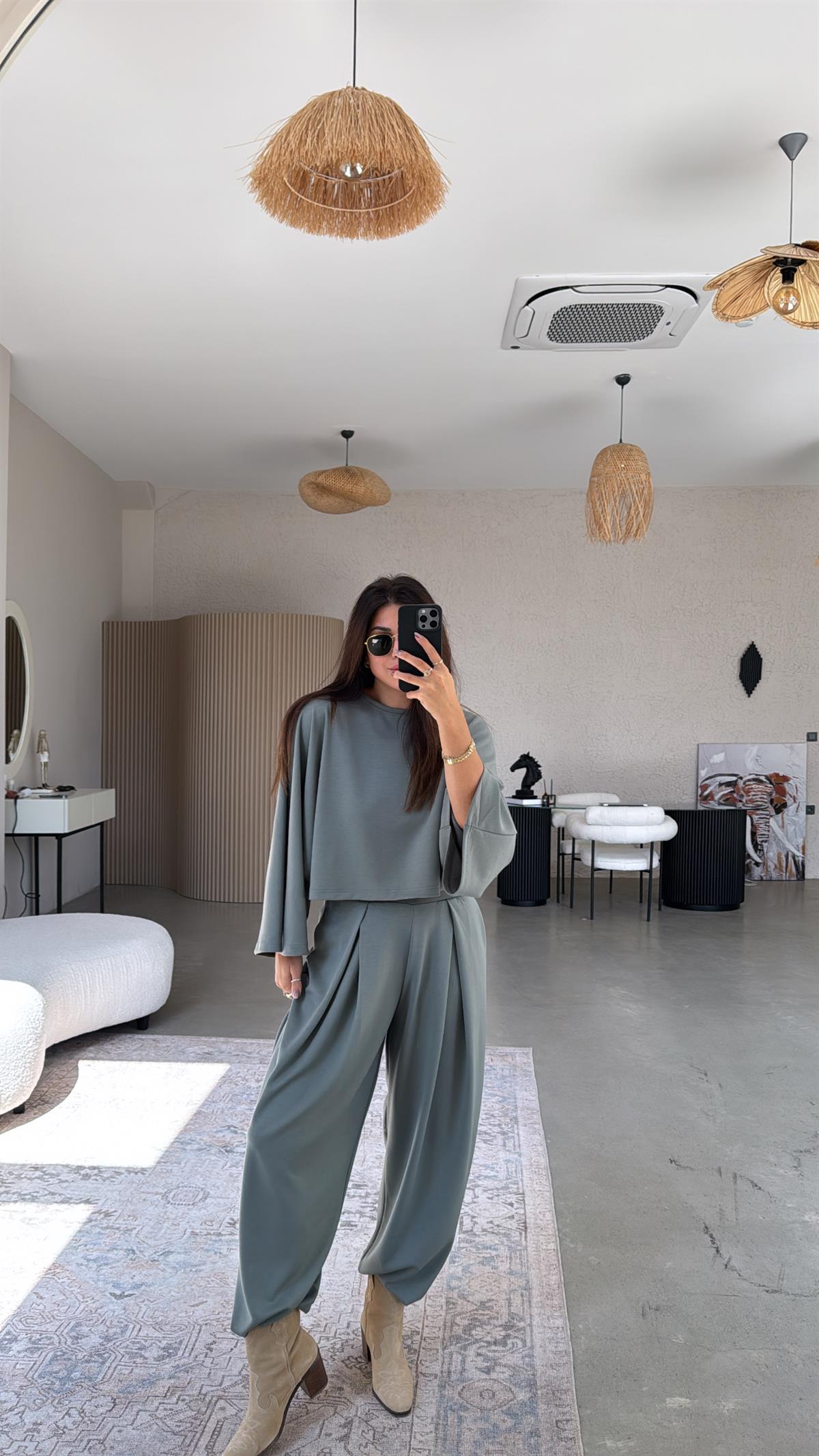 Haki Ön Pile Detaylı Oys Model Takım