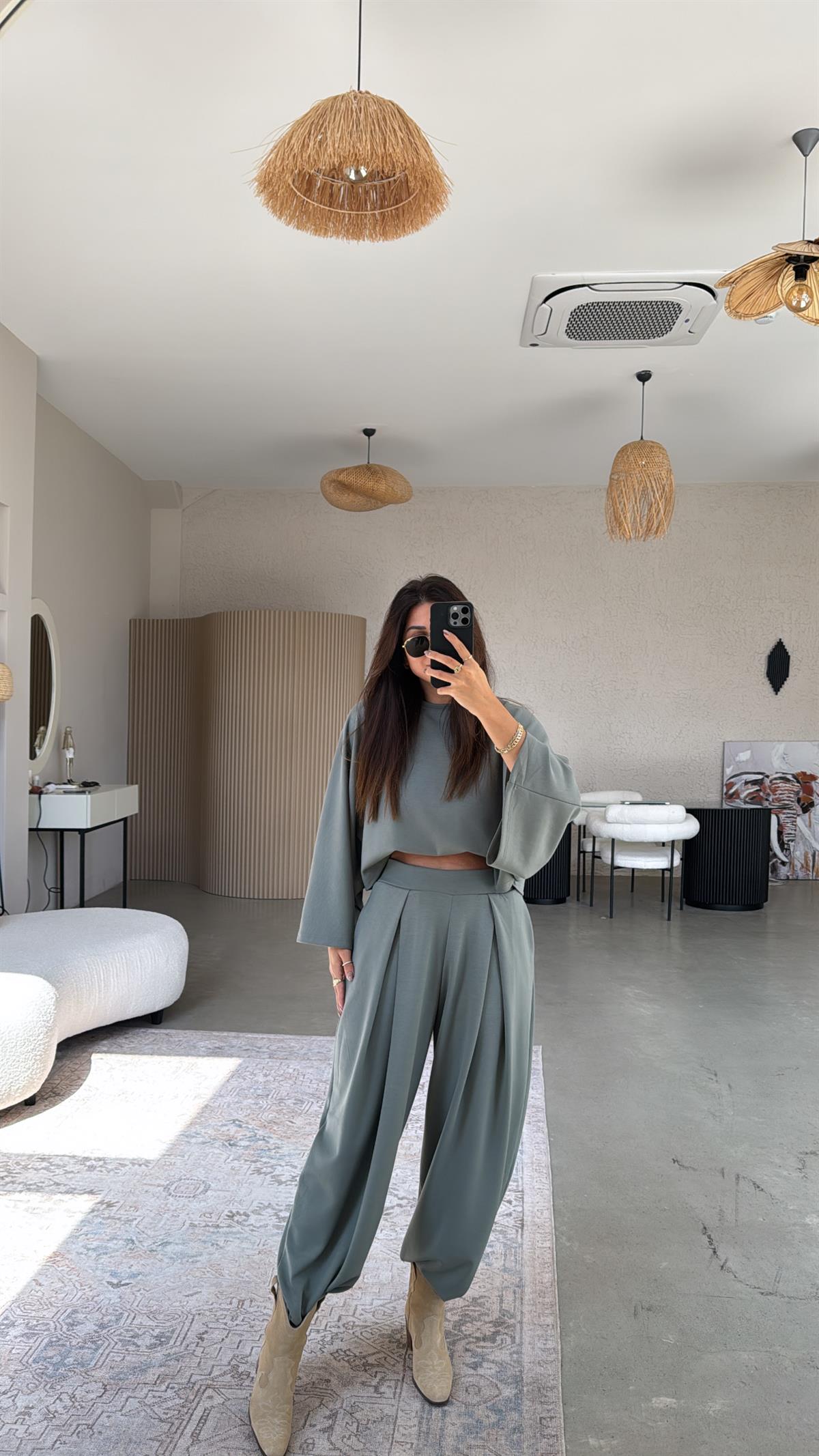 Haki Ön Pile Detaylı Oys Model Takım