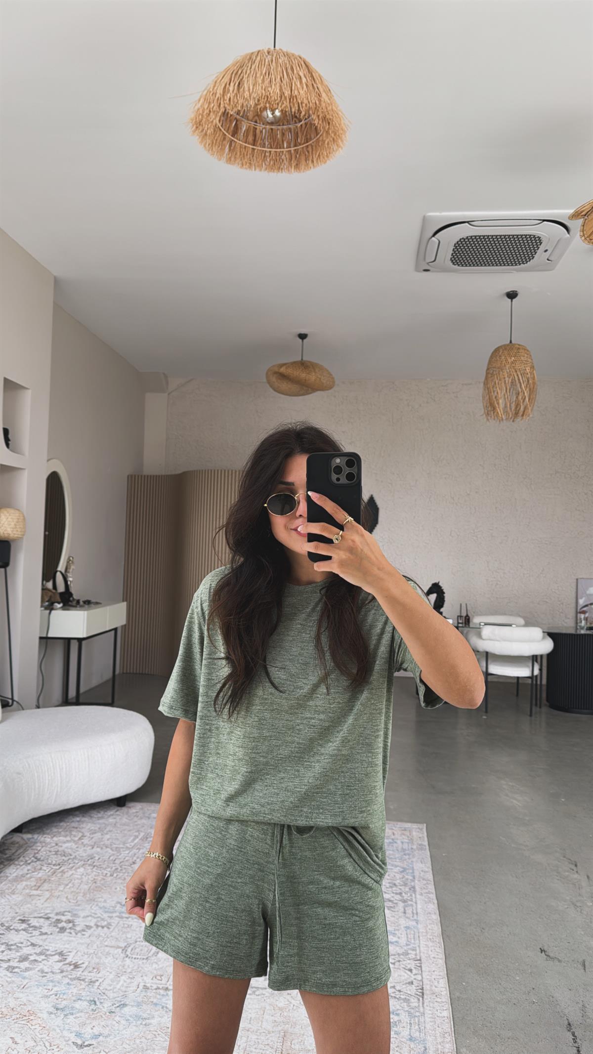 Haki Şort Tshirt Basic Takım