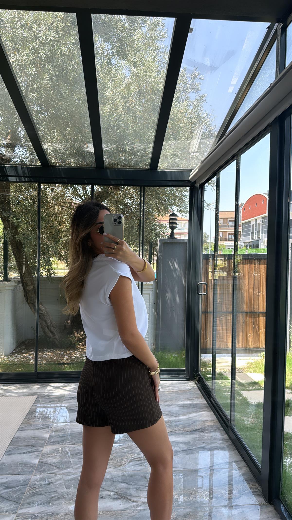 Kahve Çizgili Gold Düğme Şort Etek
