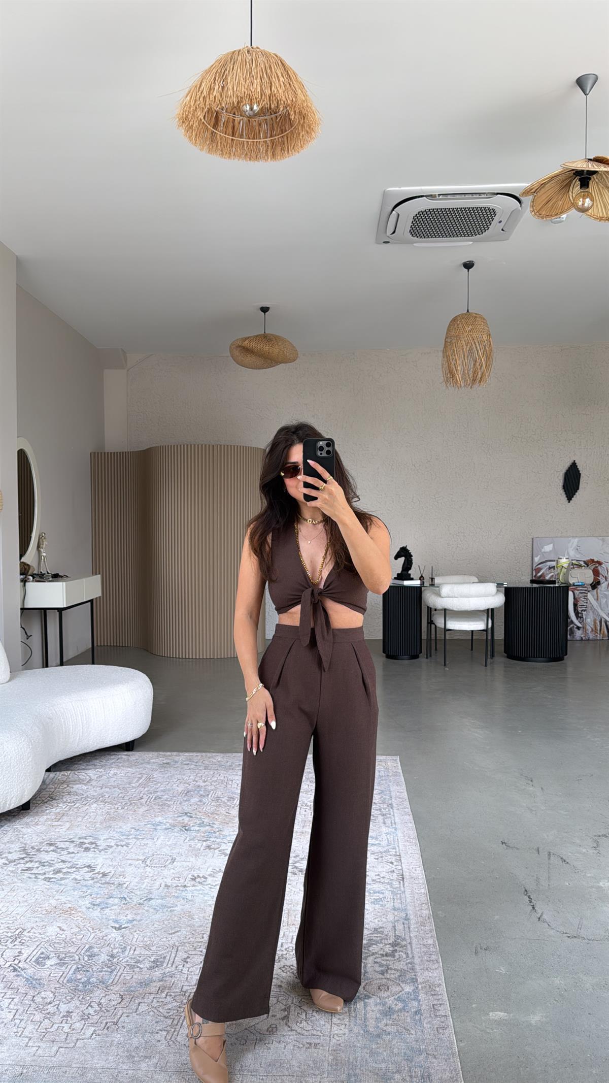 Kahve Keten Bağlamalı Bluzlu Takım