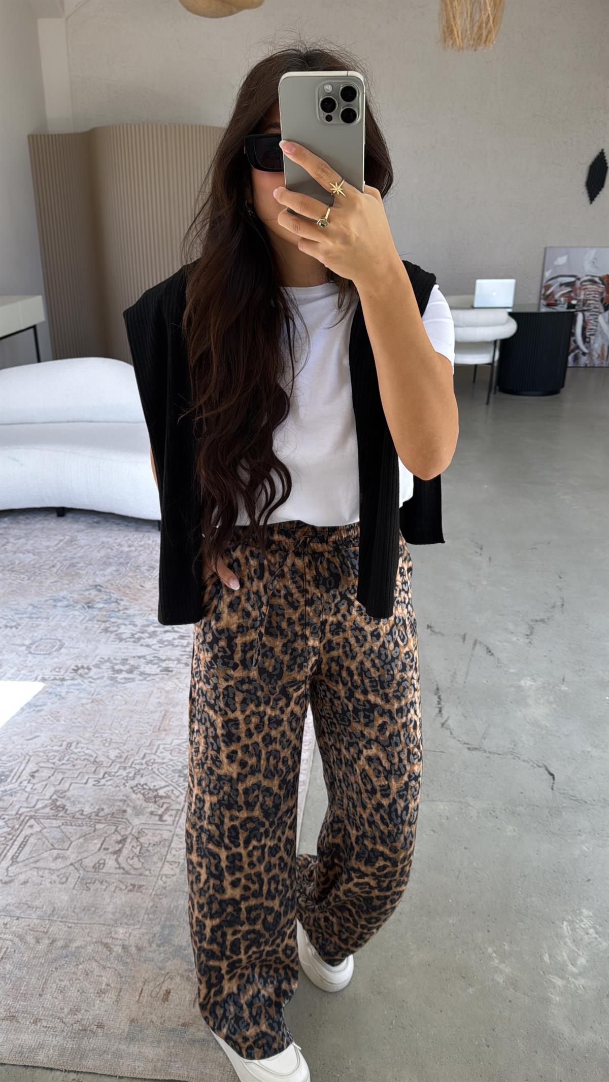 Kahve Leopar Desenli İpek Saten Pantolon