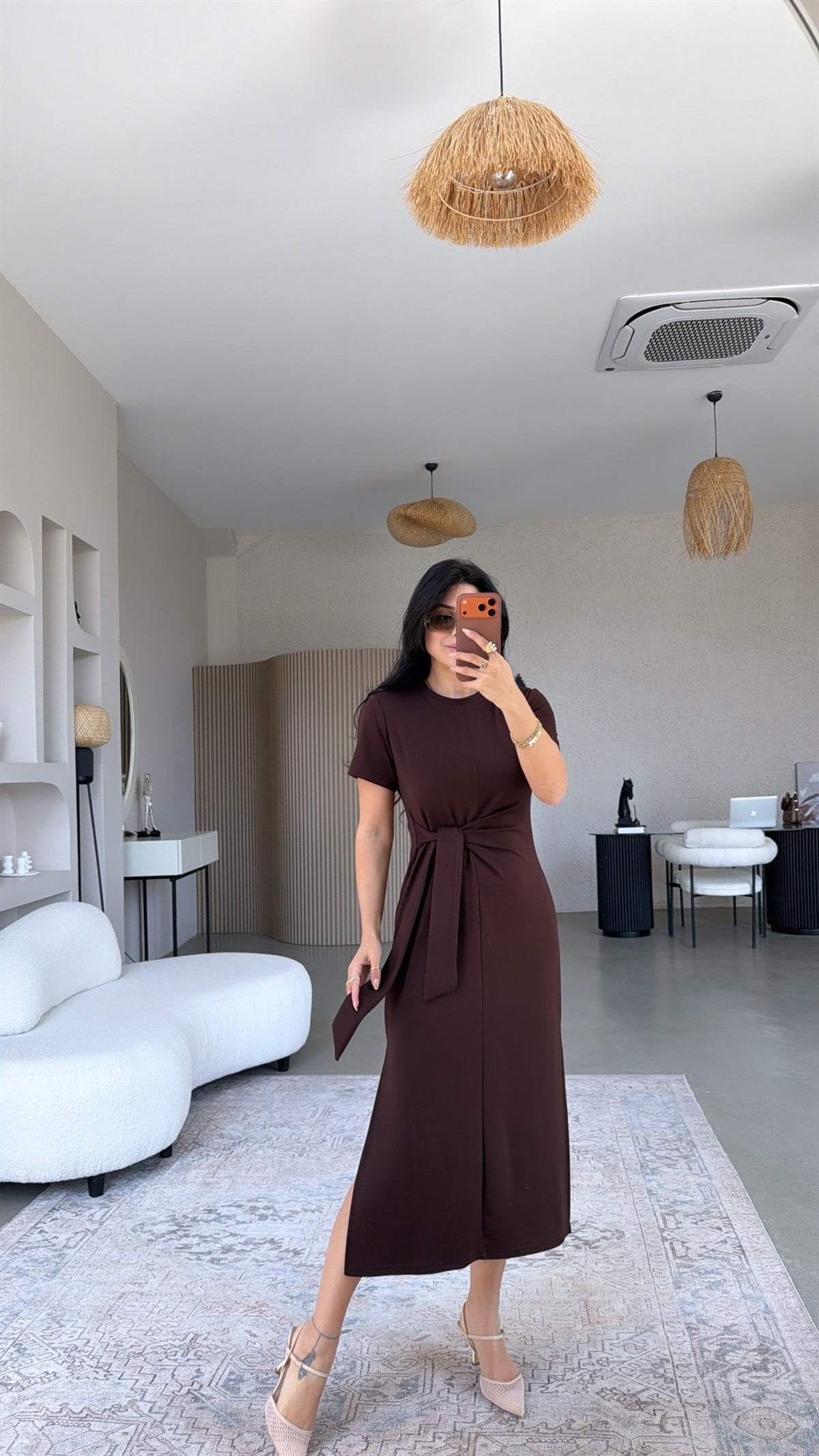 Kahverengi Bağlamalı Kısa Kol Modal Elbise