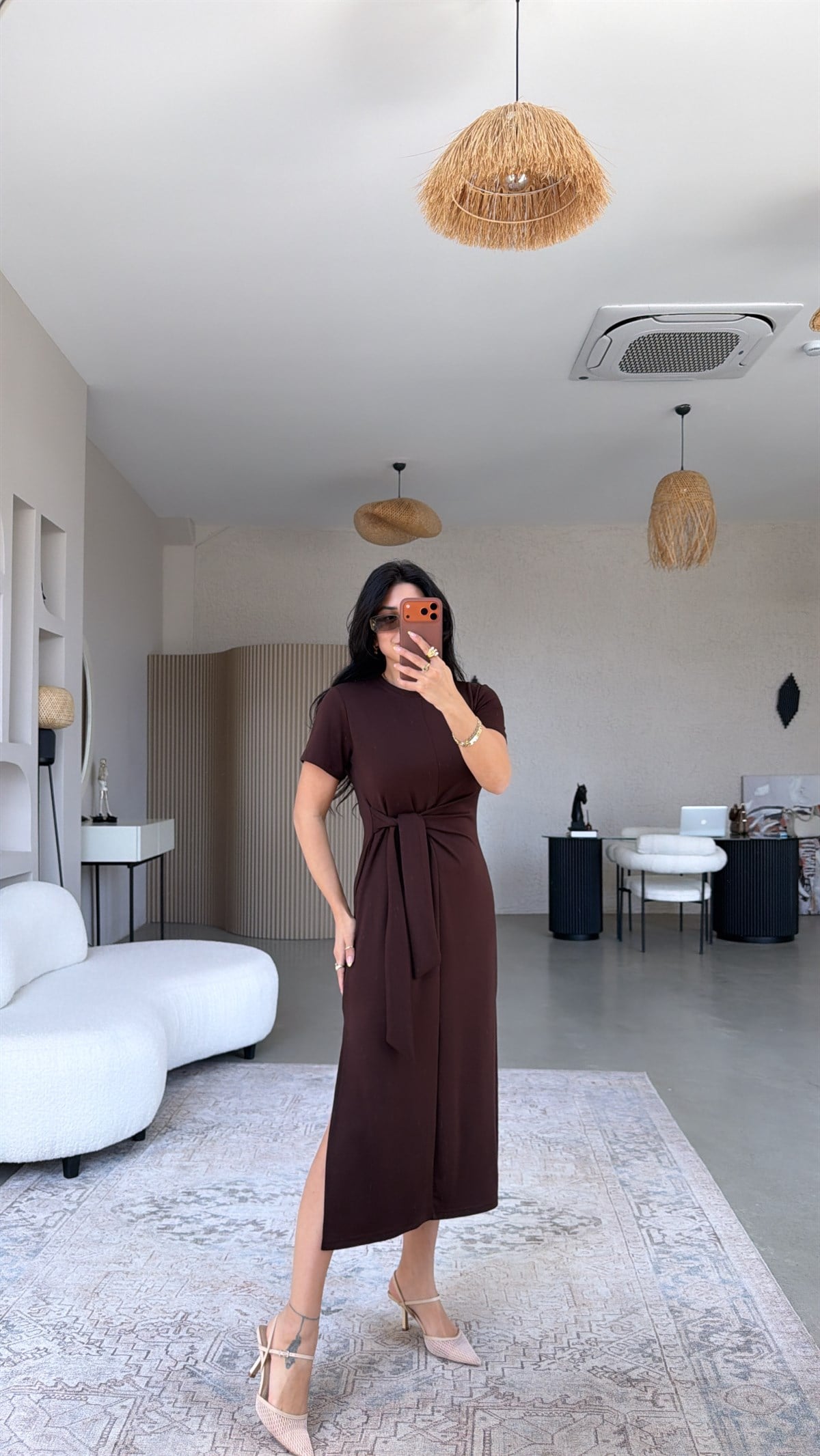 Kahverengi Bağlamalı Kısa Kol Modal Elbise
